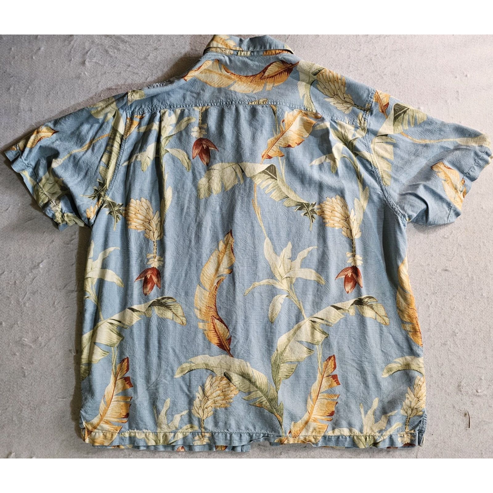 Tommy Bahama Tommy Bahama Shirt 100% Silk Hawaiian Button Up Camp Style Short Sleeve Size XLT Size US XXL / EU 58 / 5 - 7 Thumbnail