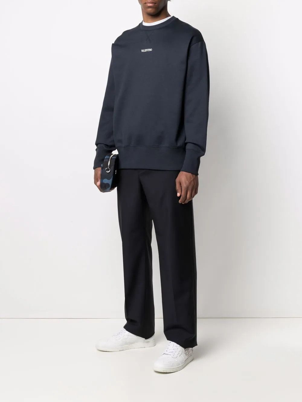 Valentino o1y0525 Casual Pant in Midnight Blue Size US 30 / EU 46 - 4 Thumbnail