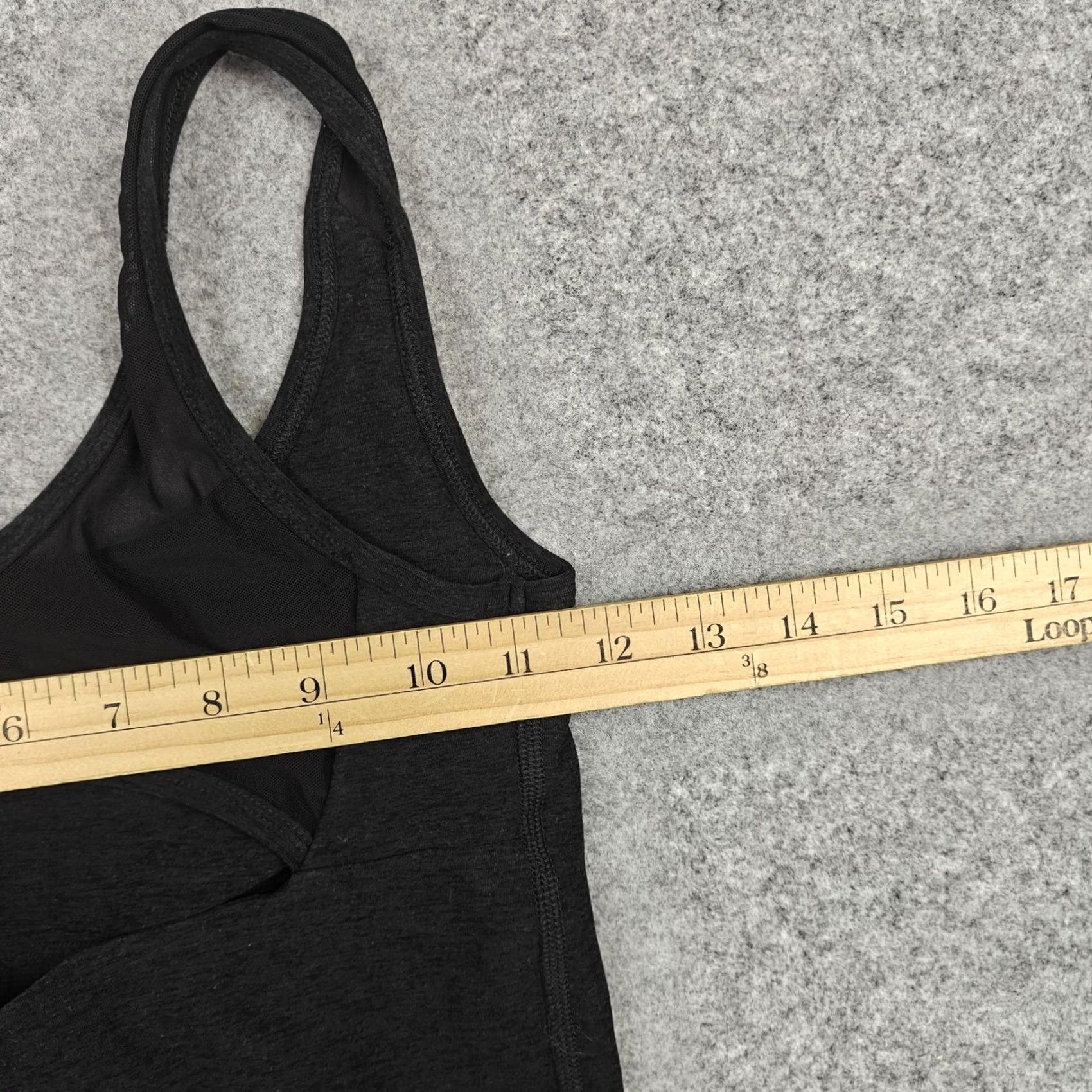 Beyond Yoga Beyond Yoga Sports Bra Womens XS Gray Longline Wide Strap Cutout Back Top Size XS / US 0-2 / IT 36-38 - 6 Thumbnail