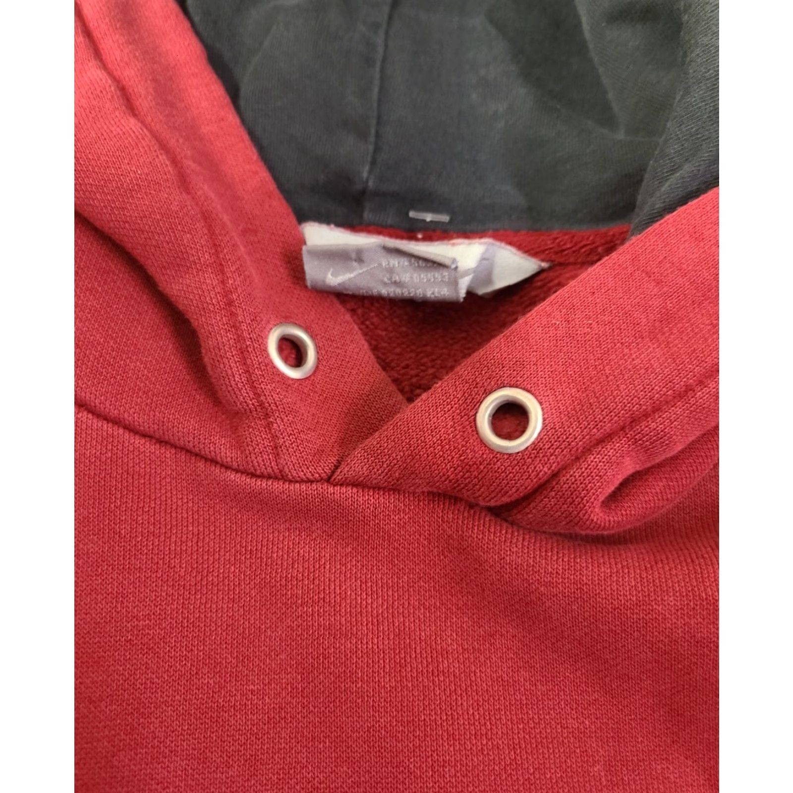 Nike VINTAGE Nike Hoodie Mens XL Red Swoosh Logo 90s Pullover Hooded Pocket Crew Neck Tonal Silver Tag Cotton Regular Size US XL / EU 56 / 4 - 5 Thumbnail