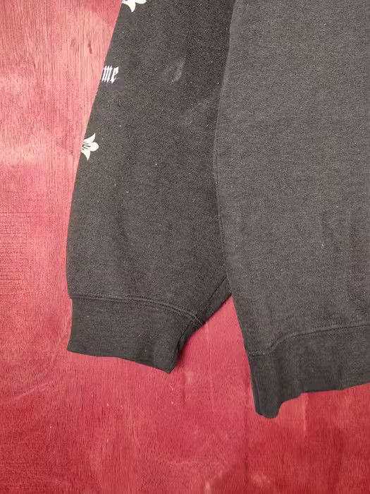 Japanese Brand Third Wave Black Guardian cross Sweatshirt faded vtg #S1352 Size US L / EU 52-54 / 3 - 7 Thumbnail