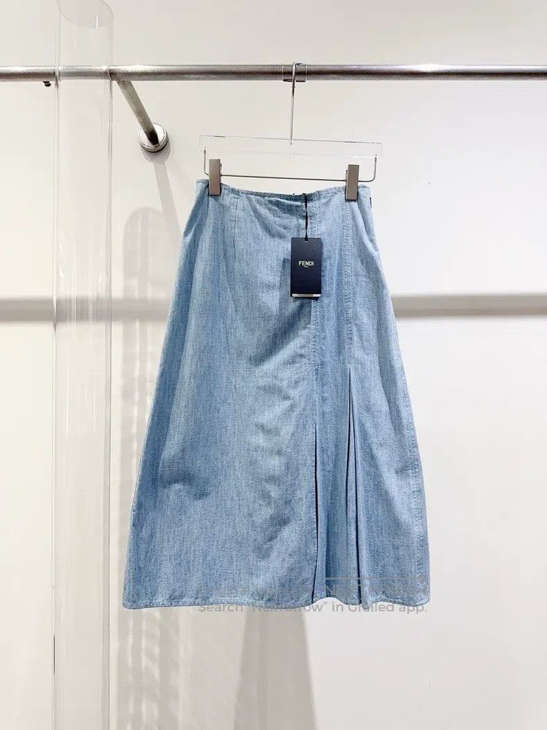 Fendi Fendi Denim Skirt Size 26" / US 2 / IT 38 - 3 Thumbnail