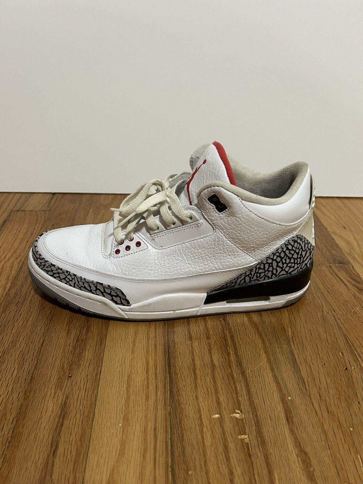 Air Jordan 3 White Cement 2011 Size 11