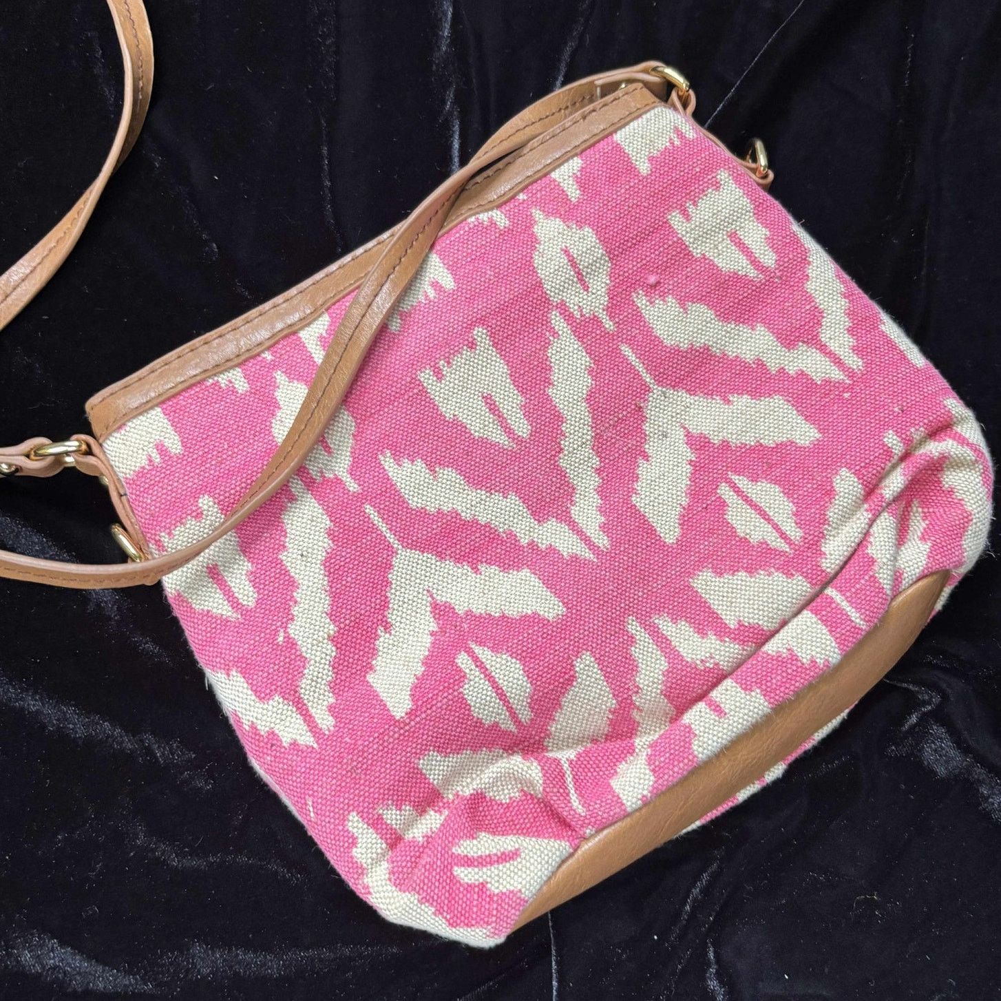 Tommy Hilfiger Pink Tommy Hilfiger Purse Size ONE SIZE - 7 Thumbnail