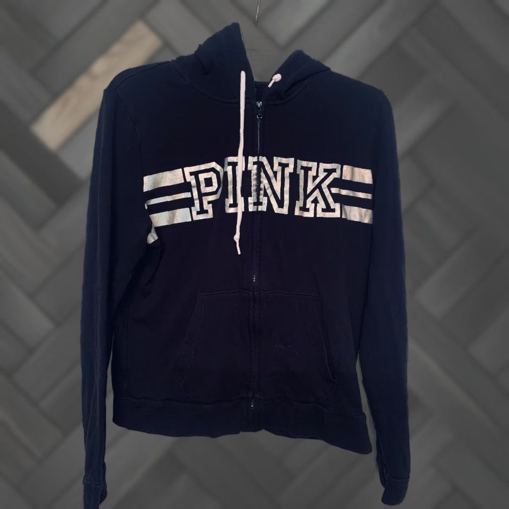 Victoria's Secret Victoria's Secret Black Hooded Sweatshirt Size Large Logo Jacket User: Victoria's Secret Black Hooded Sweatshirt Size Large Logo Jacket Size L / US 10 / IT 46 - 1 Thumbnail