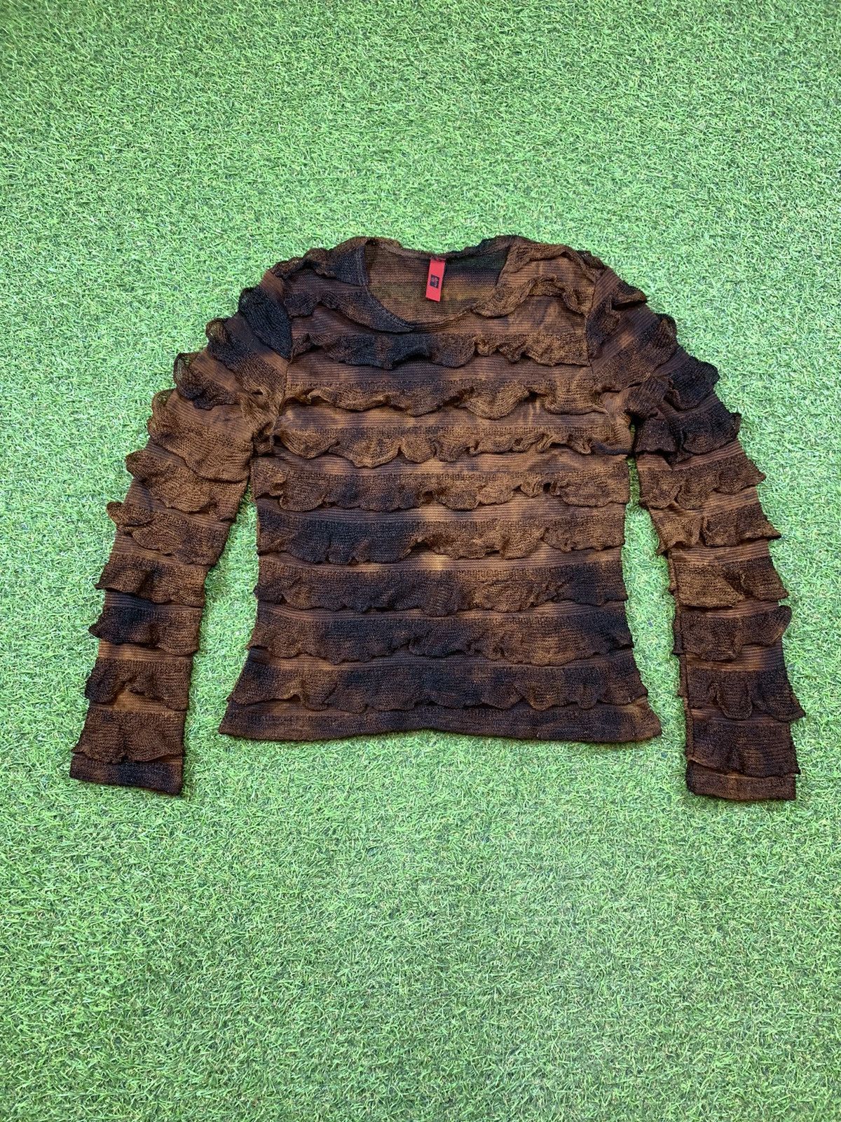 Japanese Brand Vintage Y2K Ombre Ruffle Mesh Long Sleeve Top Y2K style Size S / US 4 / IT 40 - 1 Thumbnail