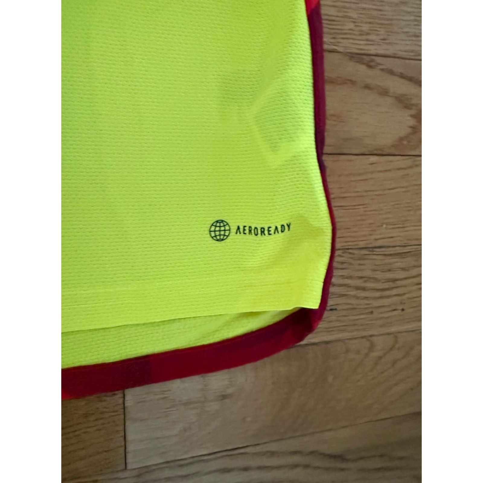Adidas VINTAGE adidas Colombia Home Jersey 2022/2023 Yellow Long Sleeve Falcao #22 Mens L Shirt Crew Neck 90s Grail Vintage Workwear Size US L / EU 52-54 / 3 - 4 Thumbnail