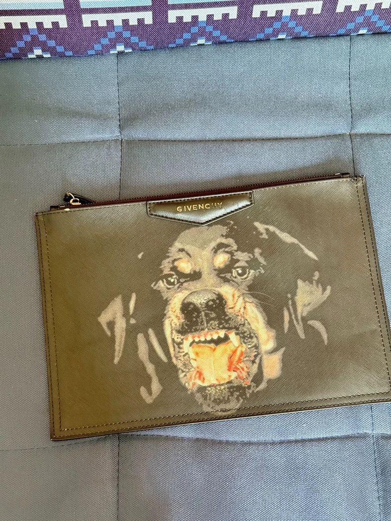 Givenchy Givenchy Men's Handbag Size ONE SIZE - 1 Thumbnail