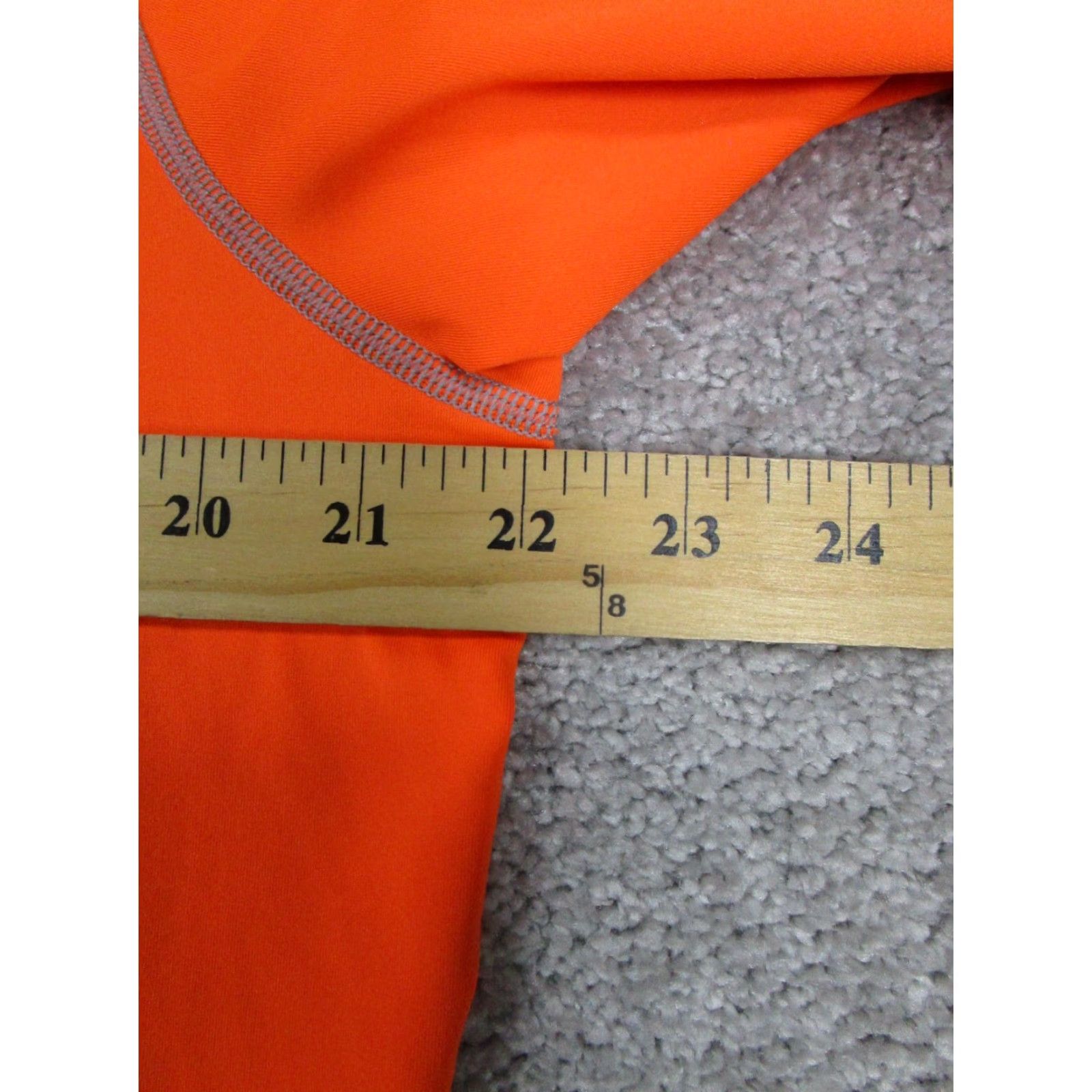 Under Armour Under Armour Shirt Mens XL Orange HeatGear Running Pullover - Activewear Sports T-Shirt Short Sleeve Crew Neck, Polyester, Solid, Logo, Regular Size Size US XL / EU 56 / 4 - 7 Thumbnail