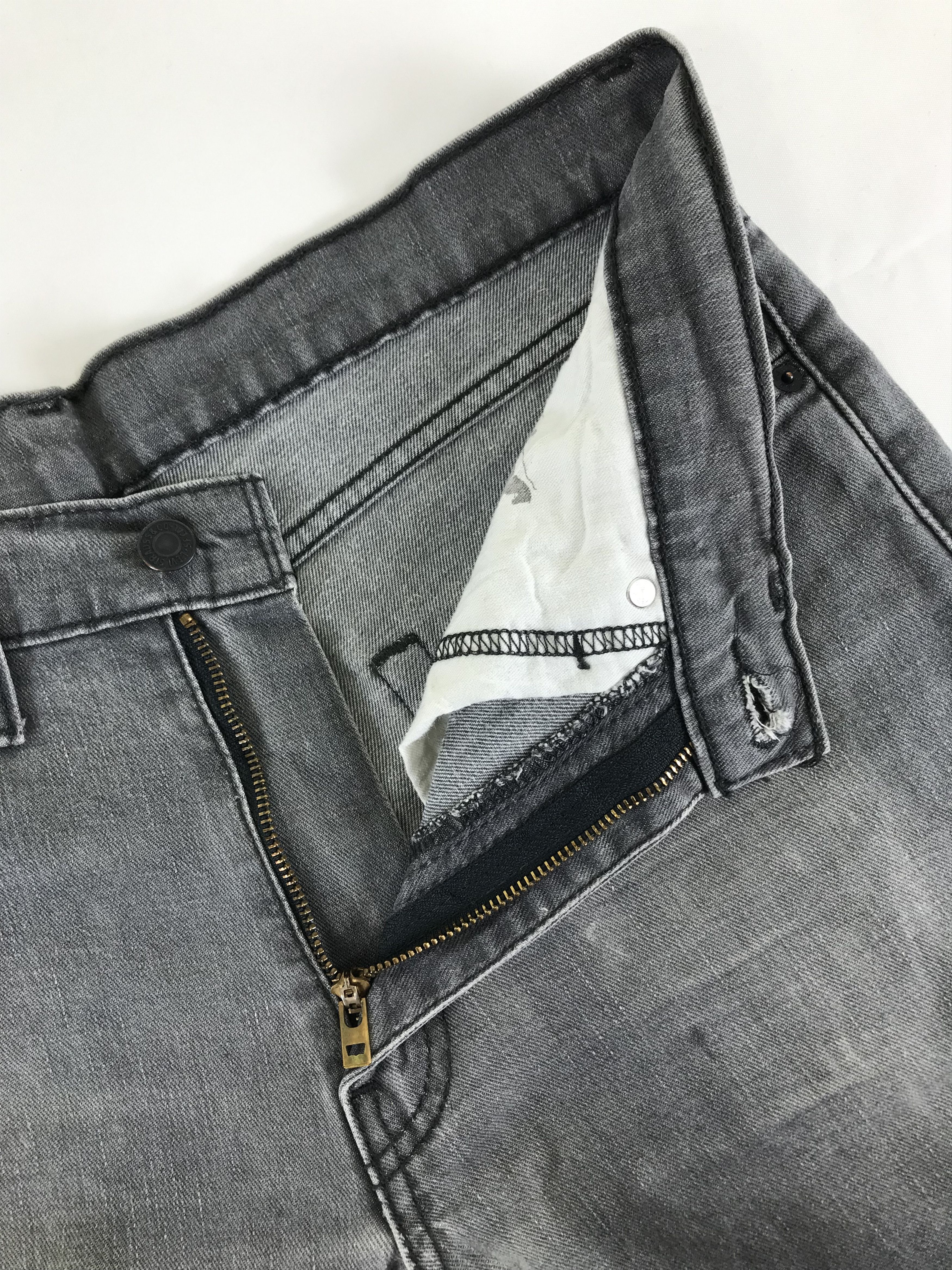 Levi's Vintage Levi's 514 Faded Black Jeans Straight Fit Denim Size US 34 / EU 50 - 9 Thumbnail