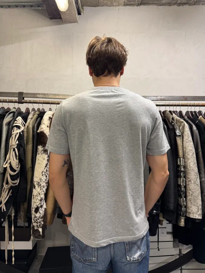 Designer × Dolce & Gabbana × Vintage 2000s Dolce & Gabbana Monarchy King Grey T-Shirt Size US M / EU 48-50 / 2 - 3 Thumbnail