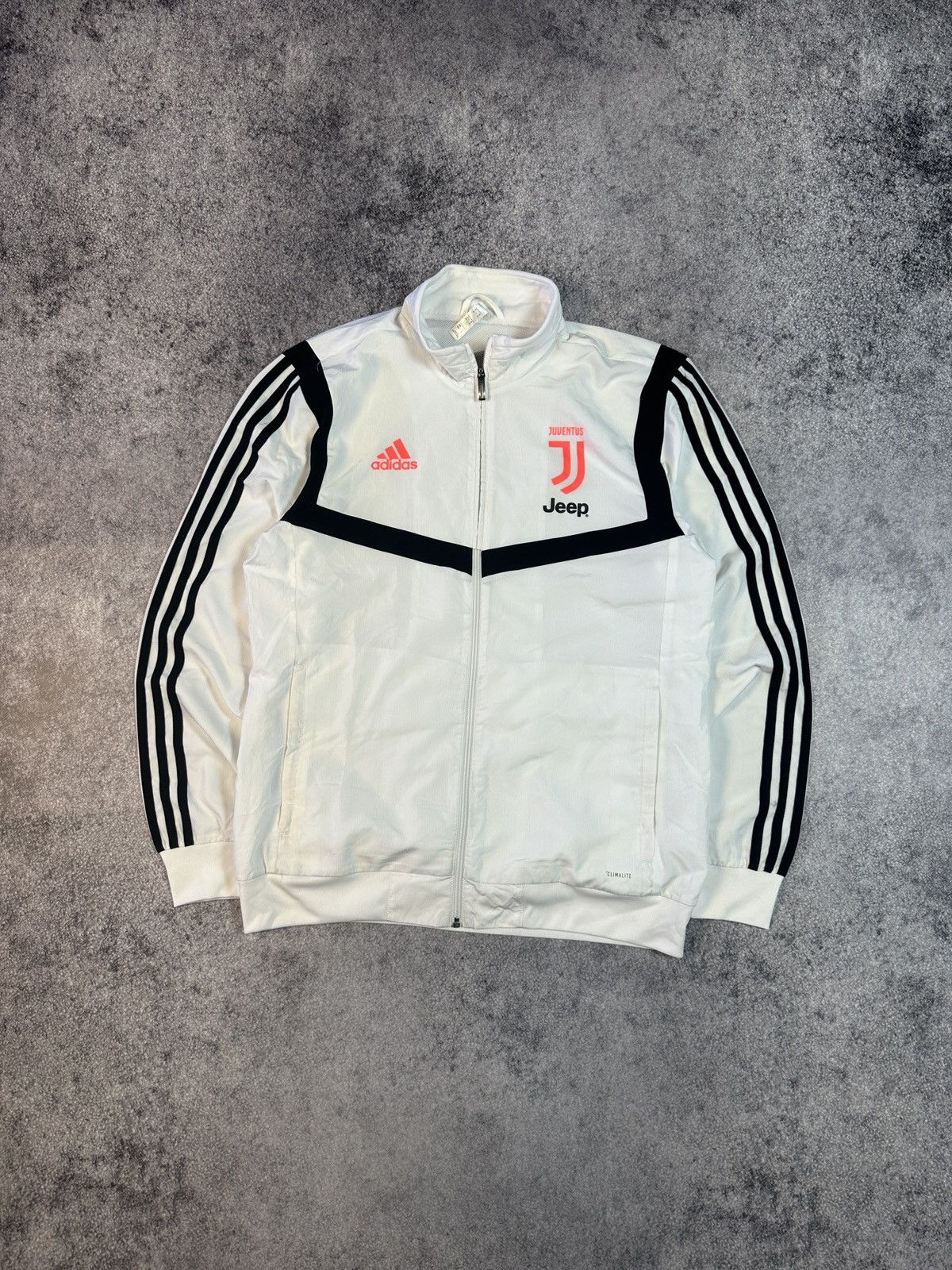 Adidas Adidas Juventus Soccer Jacket Blokecore Rare Style Casual M Size US M / EU 48-50 / 2 - 1 Thumbnail