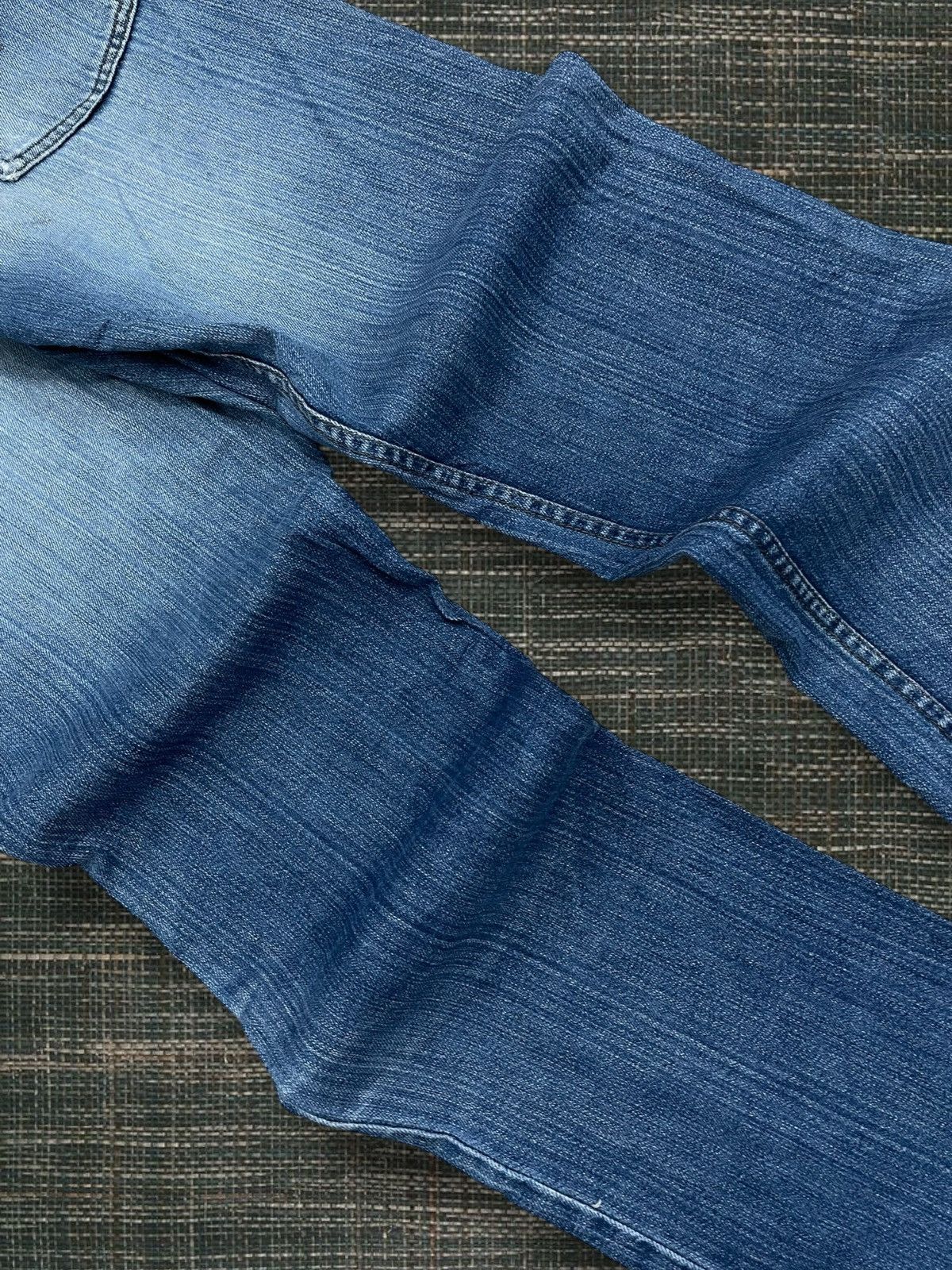 Levi's Vintage Clothing Vintage Original 90s Designer Levis 867 Straight Blue Denim Size US 28 / EU 44 - 13 Thumbnail