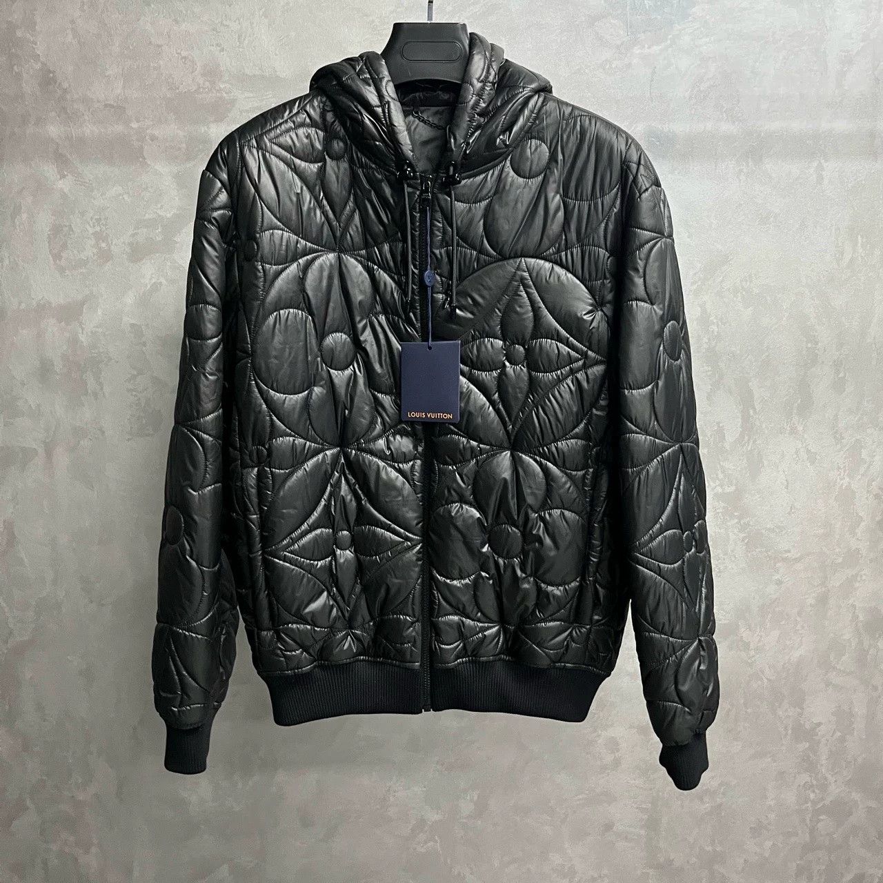 Louis Vuitton Louis Vuitton Black Logo Embossed Hooded Jacket Size US M / EU 48-50 / 2 - 1 Thumbnail