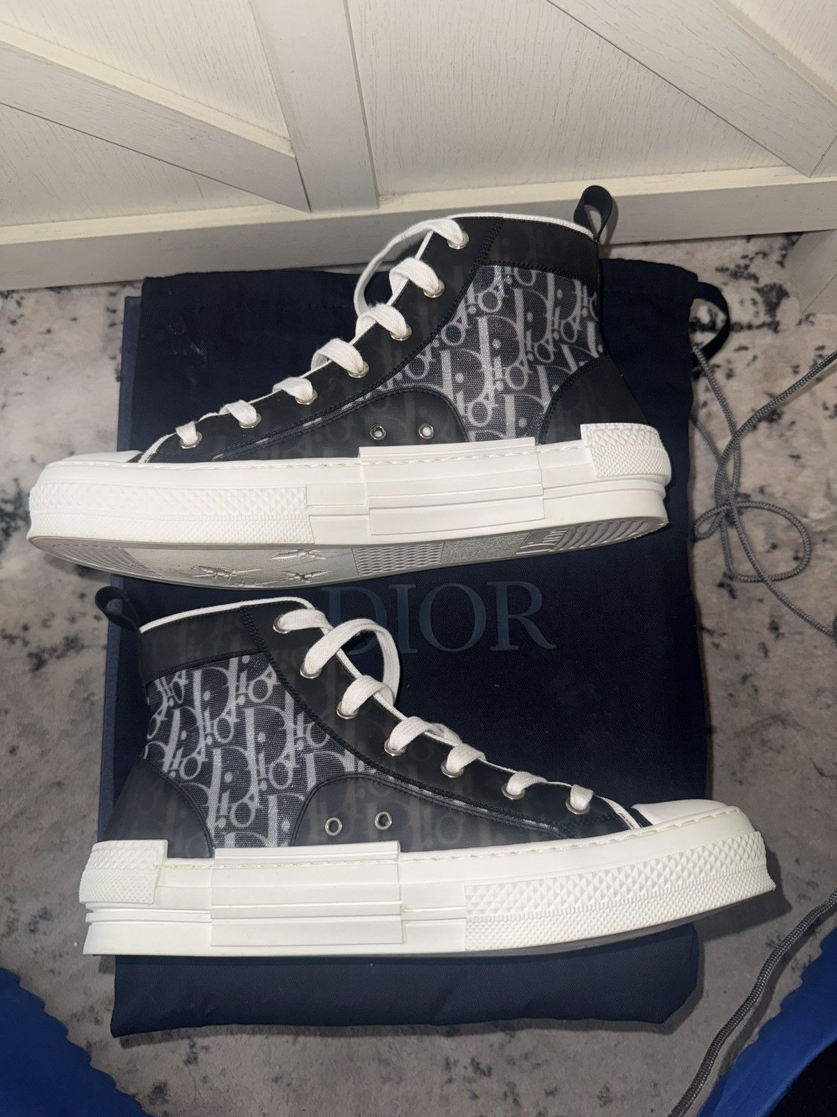 Dior Dior B23 High Top Black and White Oblique Canvas Size US 9 / EU 42 - 6 Thumbnail