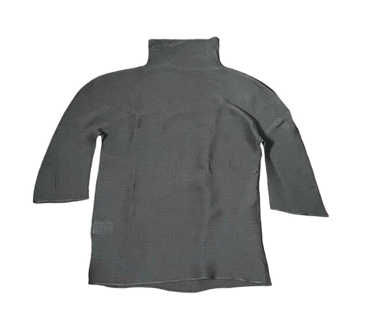 Homme Plisse Issey Miyake TAX FREE 🇺🇸 Issey miyake me pleats turtleneck longsleeve Size S / US 4 / IT 40 - 6 Thumbnail