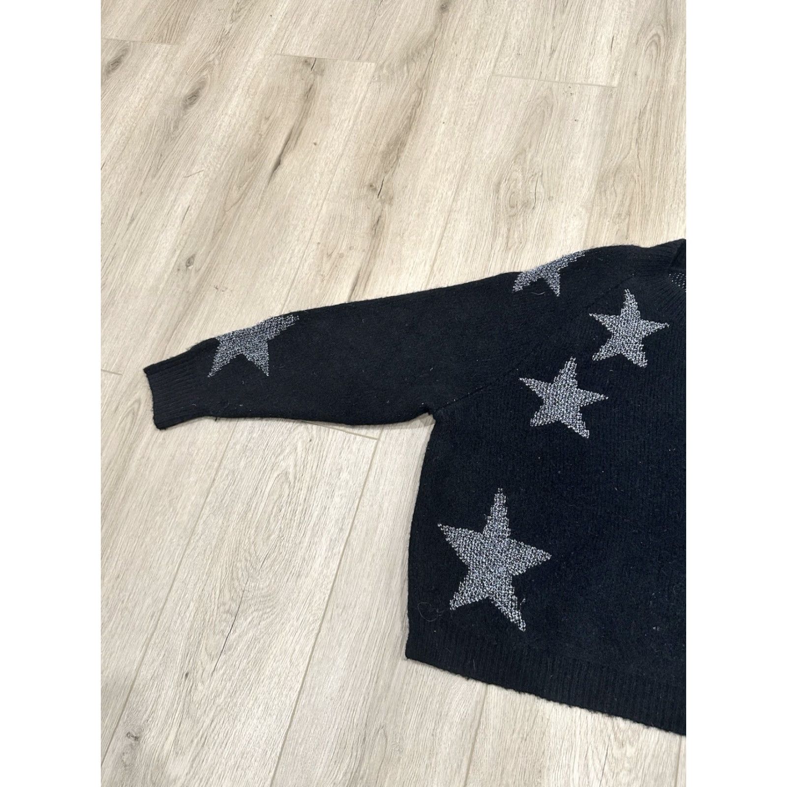 Allsaints VINTAGE AllSaints Star Jumper Sweater Women XS Black Silver Wool Alpaca Metallic Cozy Size 26" / US 2 / IT 38 - 4 Thumbnail