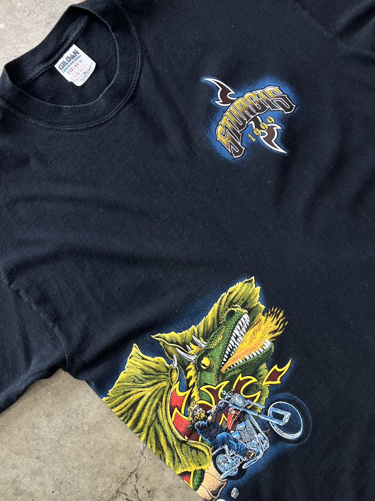 Harley Davidson Vintage 1999 Sturgis Motorcycle Dragon Wrap Graphic Tee XL Size US XL / EU 56 / 4 - 1 Thumbnail