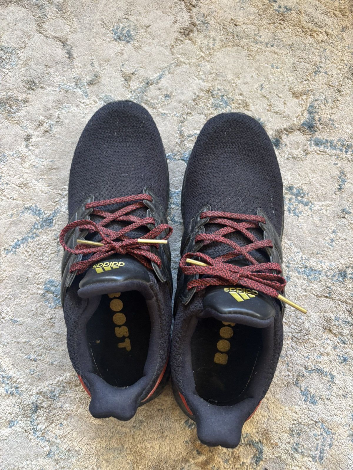 Adidas Men’s 11.5 DNA black red Adidas Ultraboost FW4899 Size US 11.5 / EU 44-45 - 2 Thumbnail