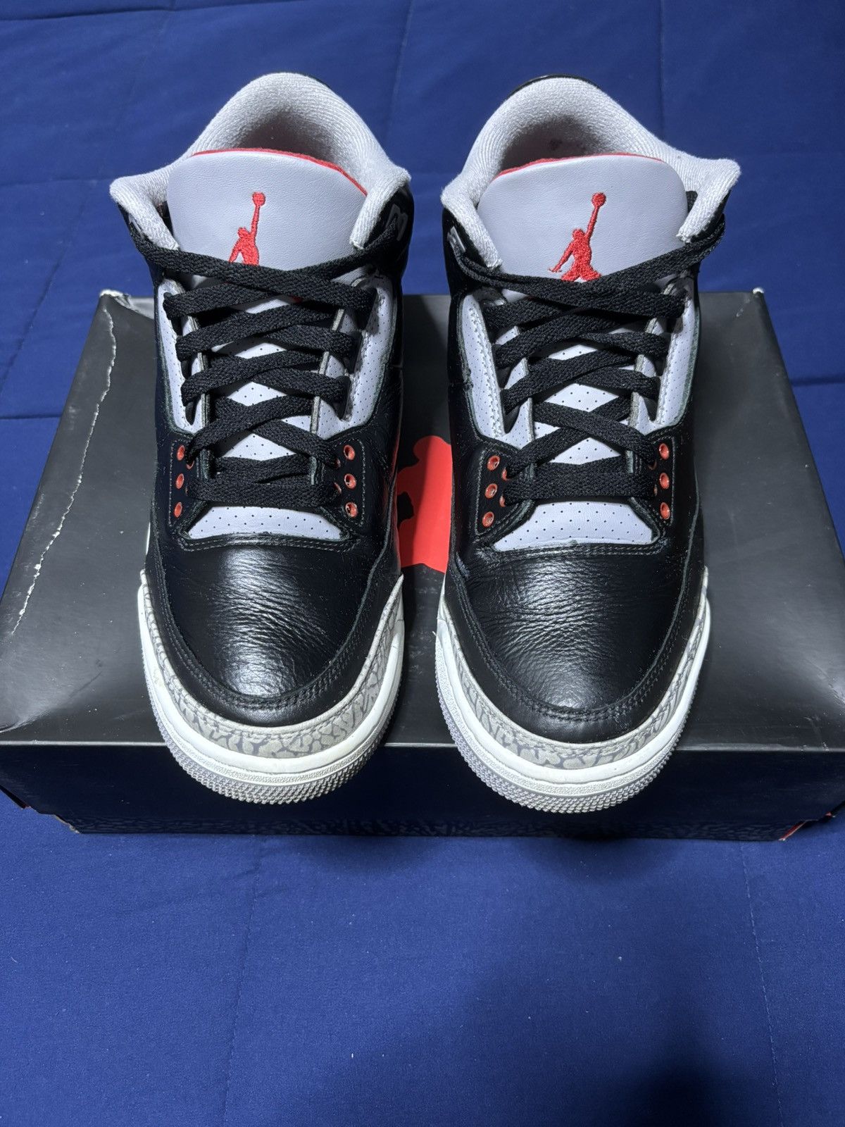 Jordan Brand Jordan 3 Retro OG Black Cement 2024 Size 10.5 Size US 10.5 / EU 43-44 - 1 Thumbnail