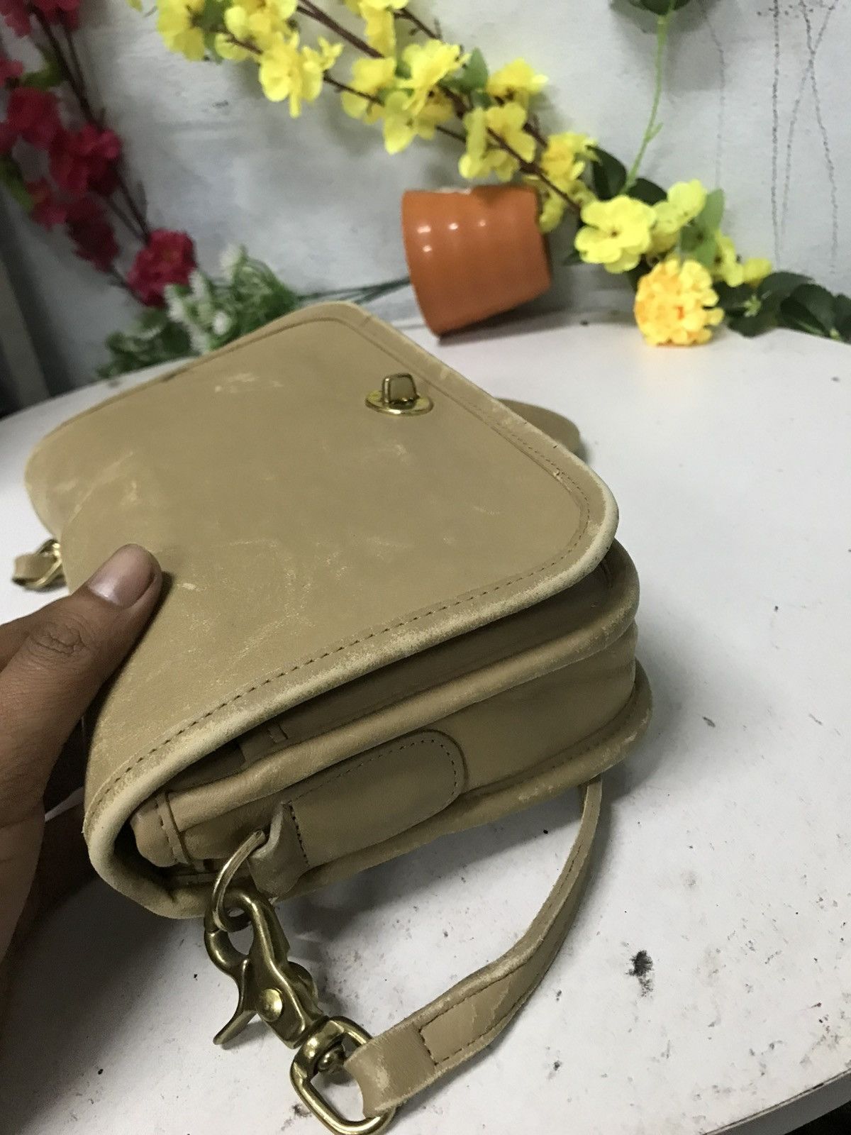 Coach Vintage Leather Coach Shoulder Size ONE SIZE - 4 Thumbnail