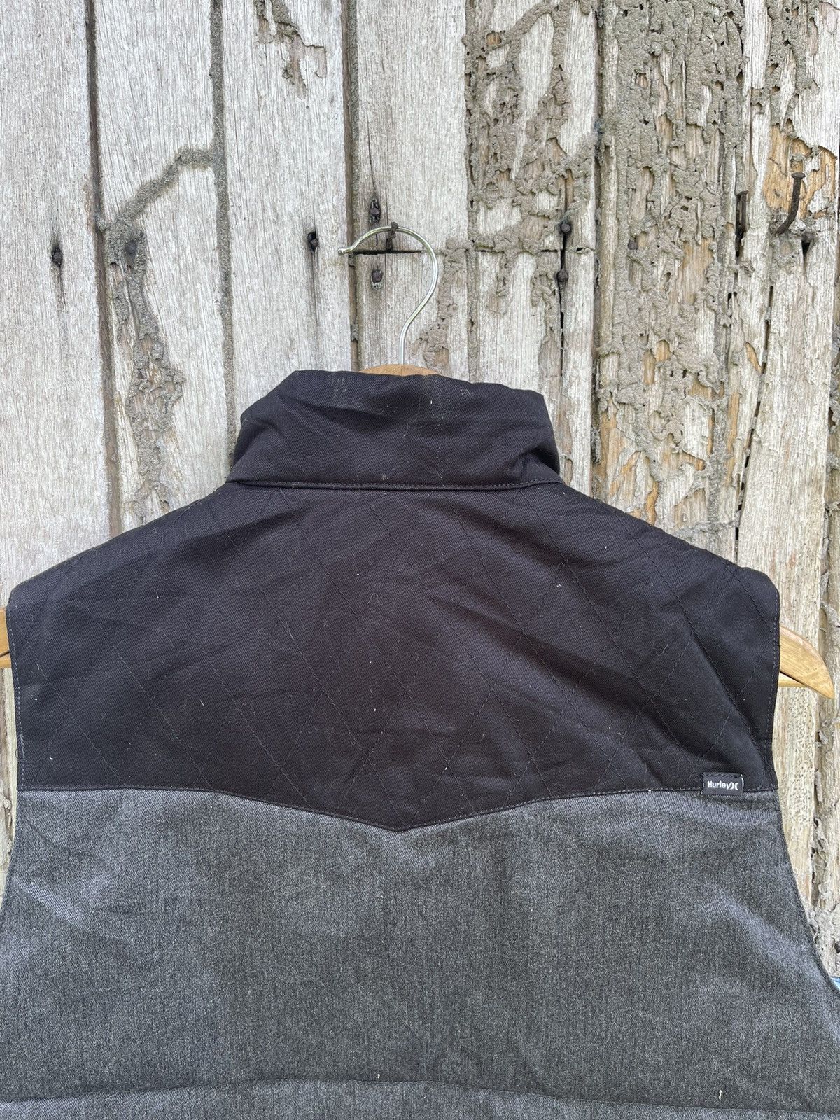 Hurley × Vintage Vintage Hurley Vest w/ Tropical Print Lining (Y2K) Size US S / EU 44-46 / 1 - 5 Thumbnail