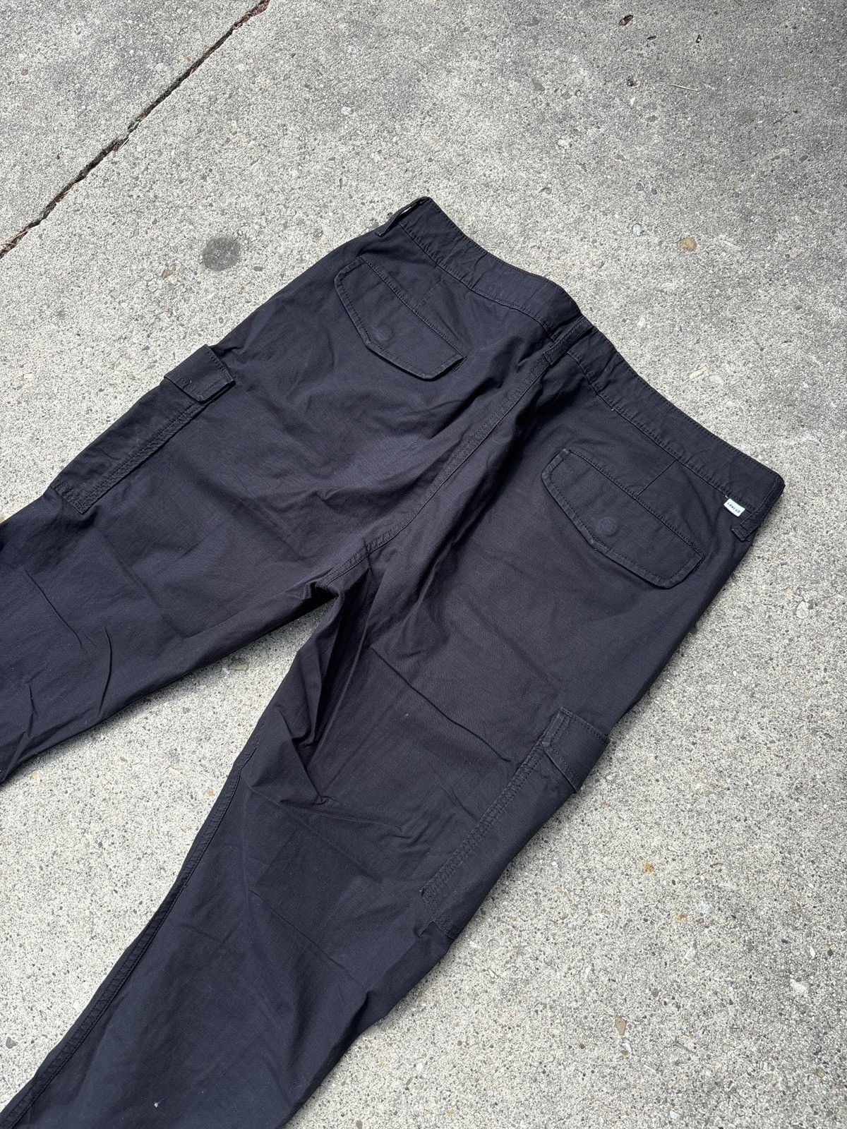 Levi's × Levi's Vintage Clothing × Vintage vintage levi’s cargo pants Size US 36 / EU 52 - 4 Thumbnail