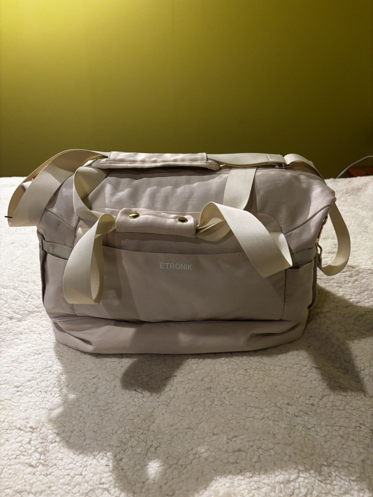 Other Cream colored duffel bag Size ONE SIZE - 11 Thumbnail
