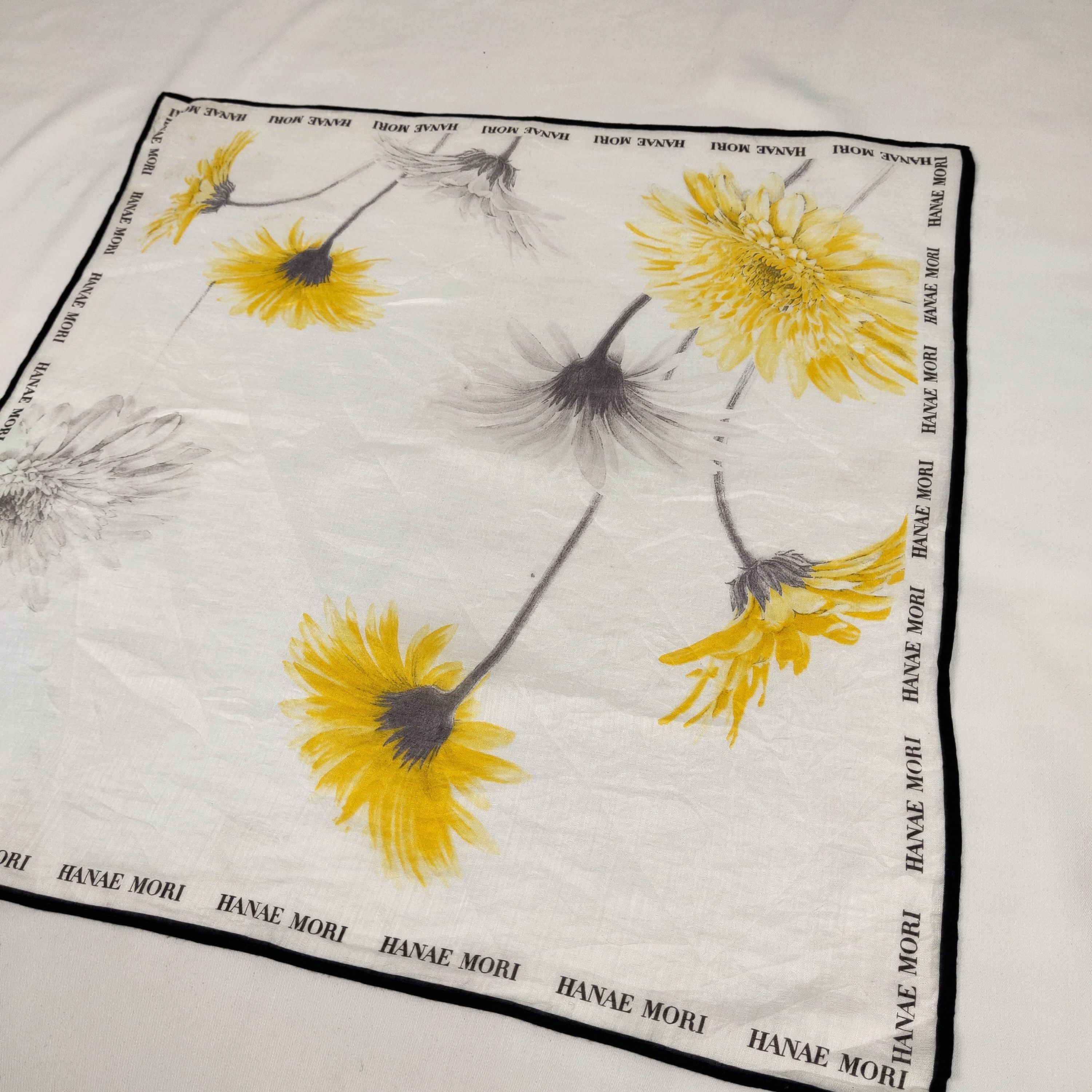 Hanae Mori Hanae Mori Handkerchief / Neckerchief / Bandana FZ416 Size ONE SIZE - 4 Thumbnail