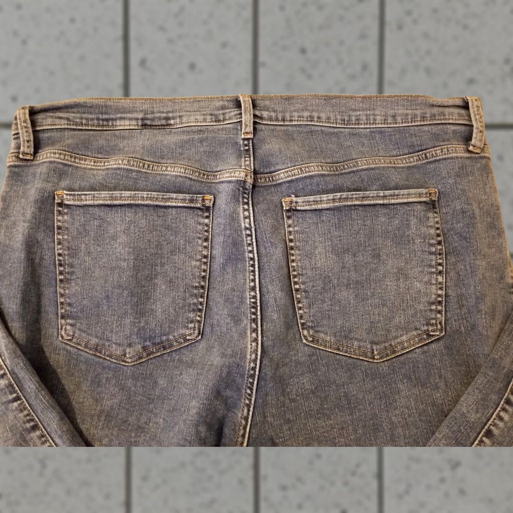 Banana Republic Womens Banana Republic Jeans 35 20 Denim Wide Leg Mom Denim Jeans Wide-Leg Blue Womens Banana Republic Jeans 35 20 Blue Women Size 24" / US 00 / IT 34 - 1 Thumbnail