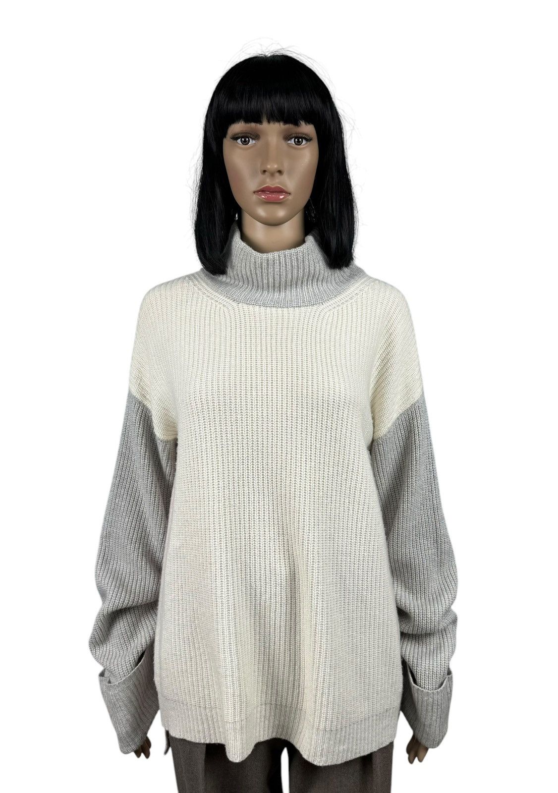 Peserico Peserico Knit Sweater Wool-Silk-Cashmere size 42 Size M / US 6-8 / IT 42-44 - 1 Thumbnail