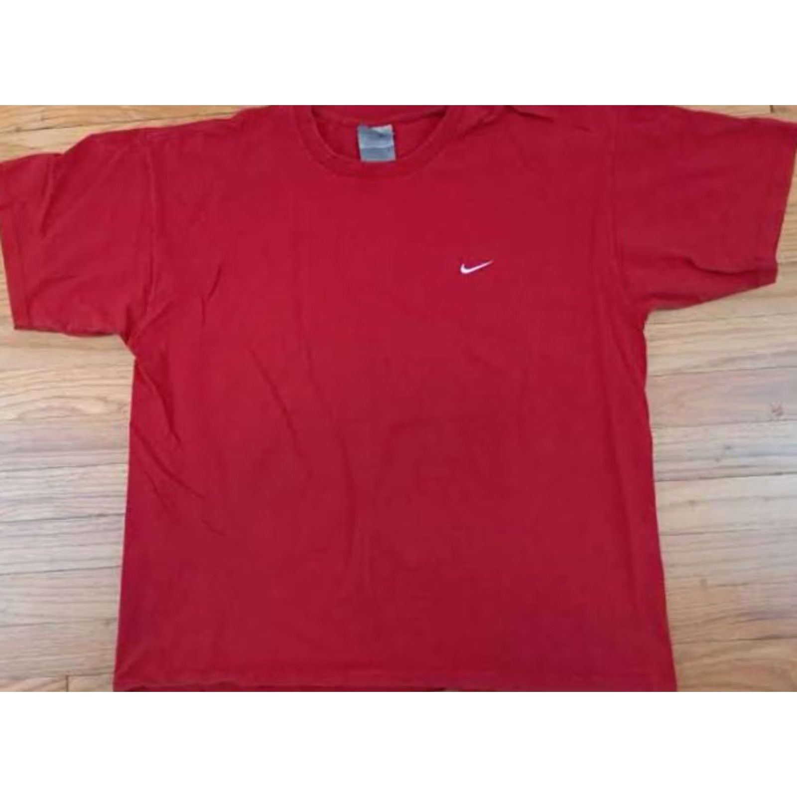 Nike VINTAGE Nike T-Shirt Men L Red 90s Solid Short Sleeve Shirt Size US L / EU 52-54 / 3 - 2 Thumbnail