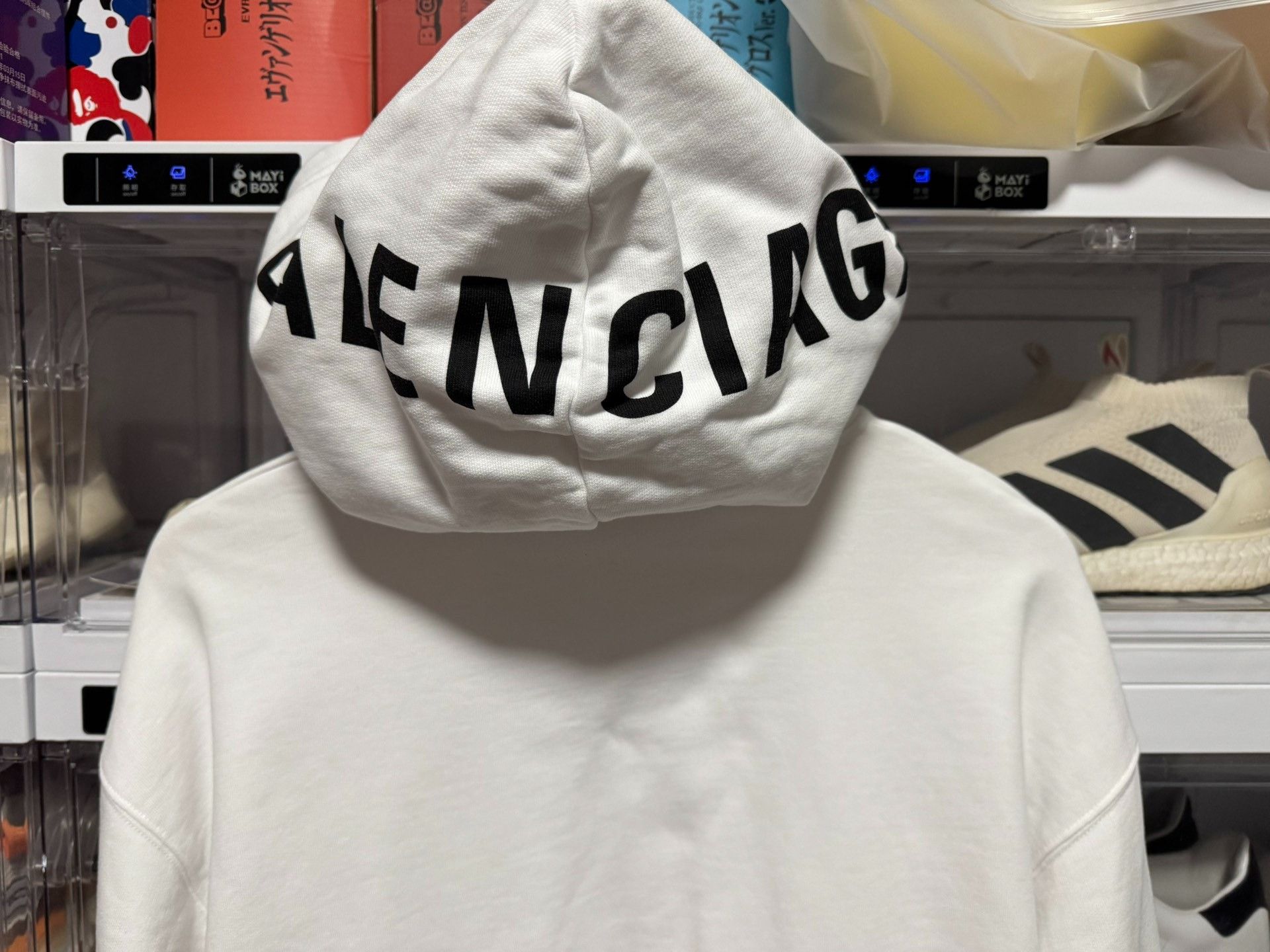 Balenciaga white oversized balenciaga sweatshirt with logo Size US M / EU 48-50 / 2 - 1 Thumbnail