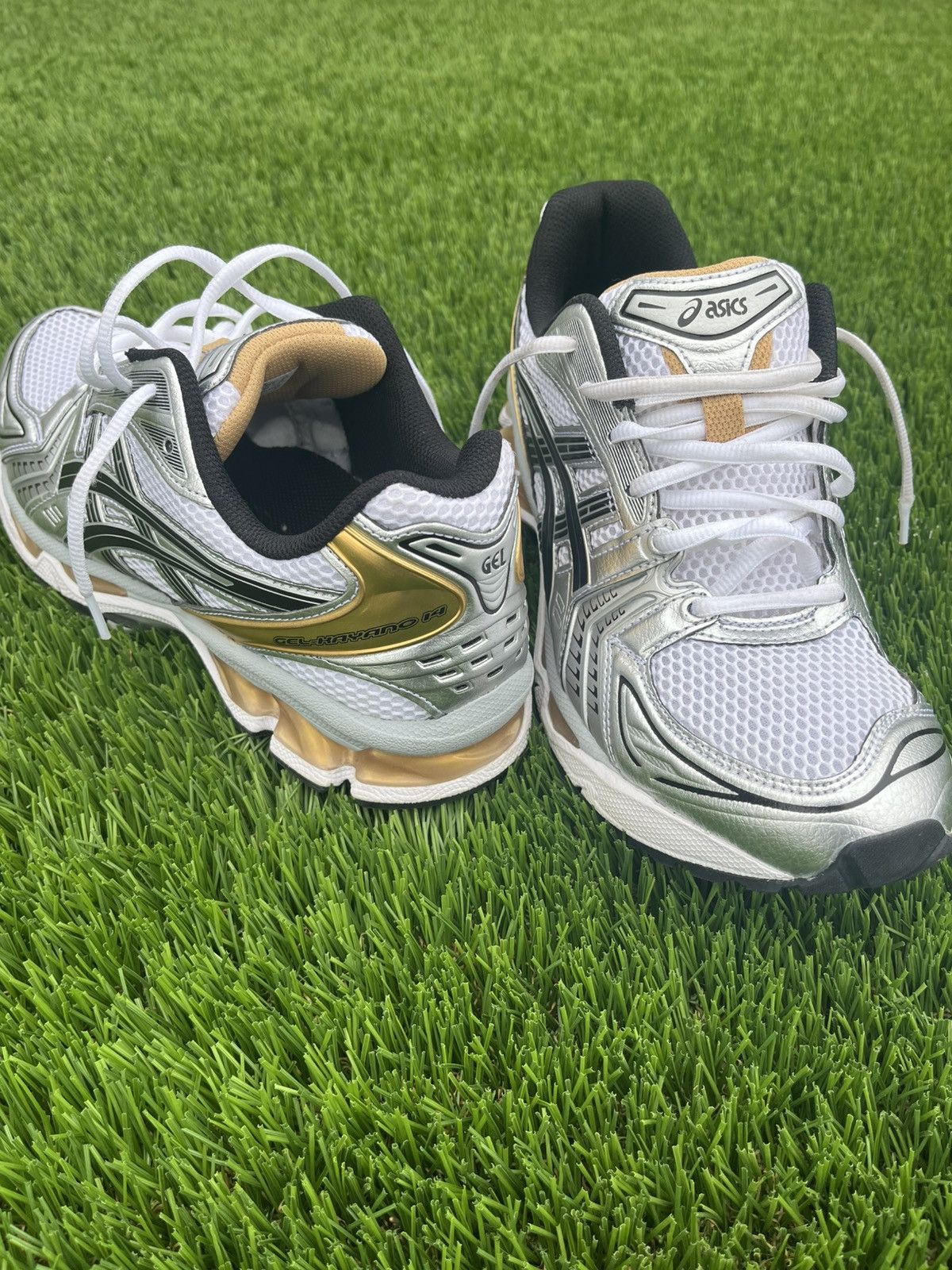 Asics ASICS Gel-Kayano14 white/yellow tai chi Size US 8.5 / EU 41-42 - 2 Thumbnail