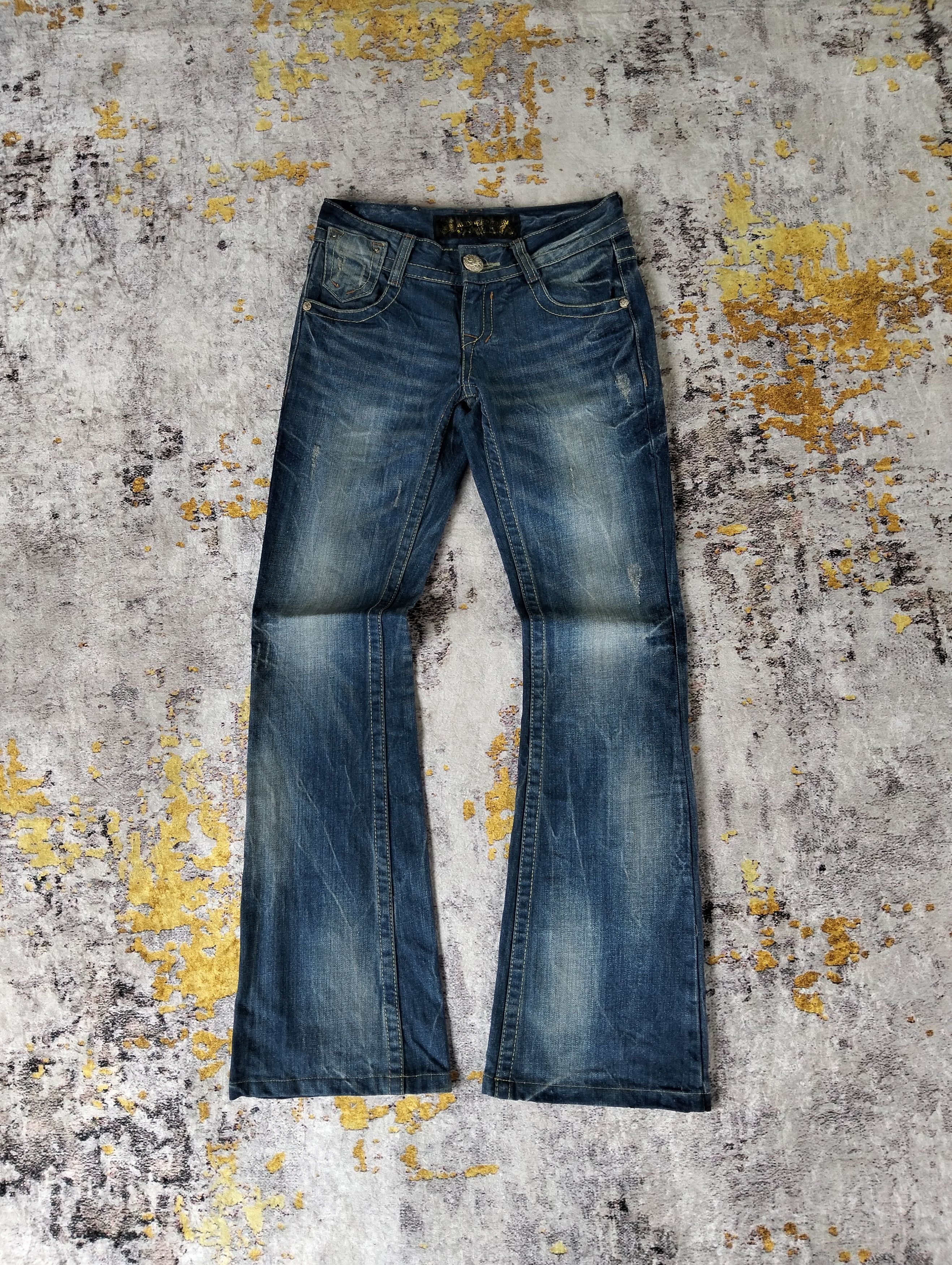 Tornado Mart Japanese Red Pepper Flared Bootcut Low Rise Jeans Size 26" / US 2 / IT 38 - 2 Thumbnail
