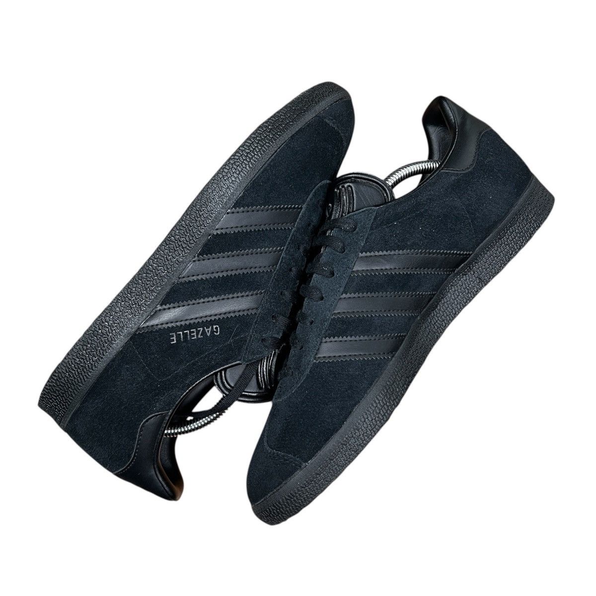 Adidas Adidas Gazelle Originals "Triple Black" CQ2809 Size US 9 / EU 42 - 2 Thumbnail