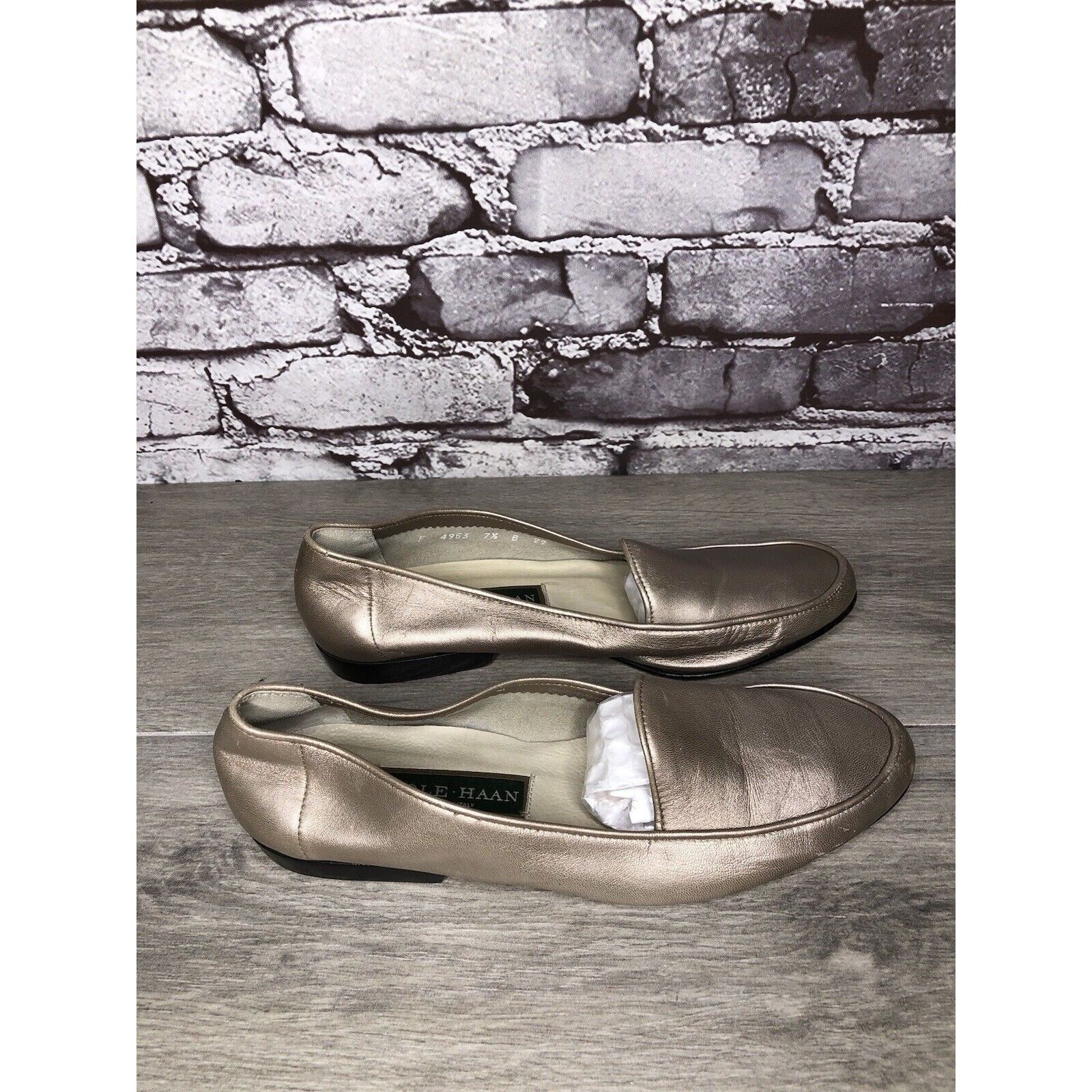 Cole Haan Cole Haan Pewter Silver Leather Slip On Loafer Flats Women S Size US 7.5 / IT 37.5 - 12 Thumbnail