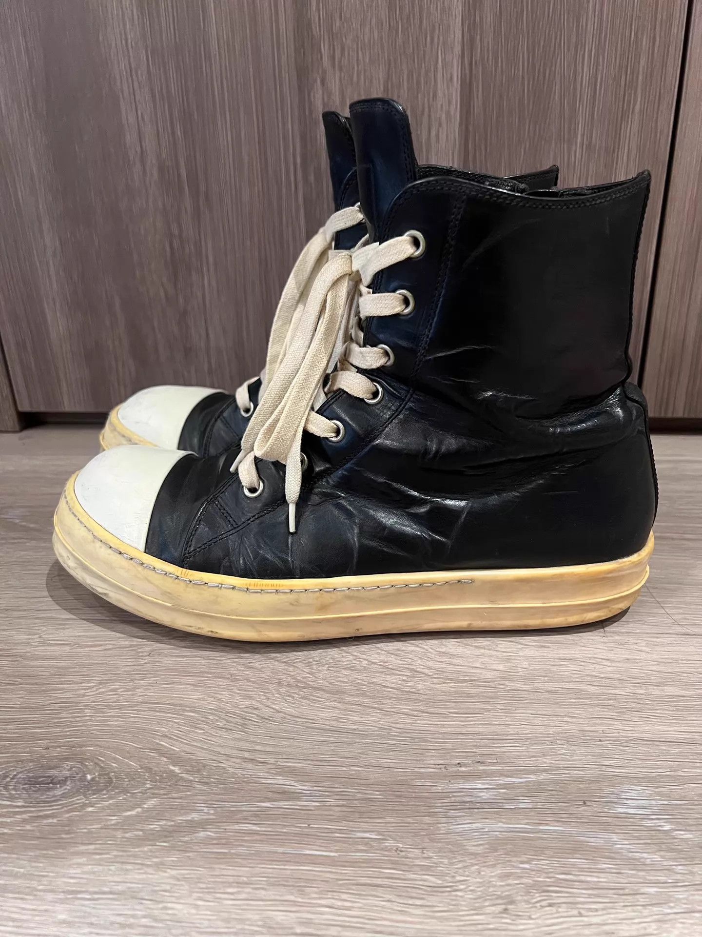 Rick Owens Rick Owens Big Horse Leather Classic Sneaker 15 FW 42 Size US 9 / EU 42 - 3 Thumbnail