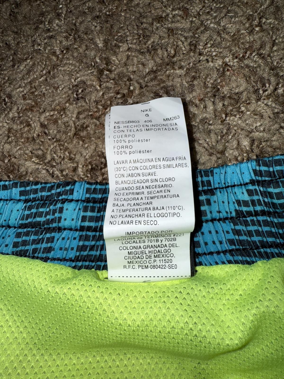 Nike Nike Big Kids (Boy's) 8" Volley Short Swim Briefs Size US 26 / EU 42 - 8 Thumbnail