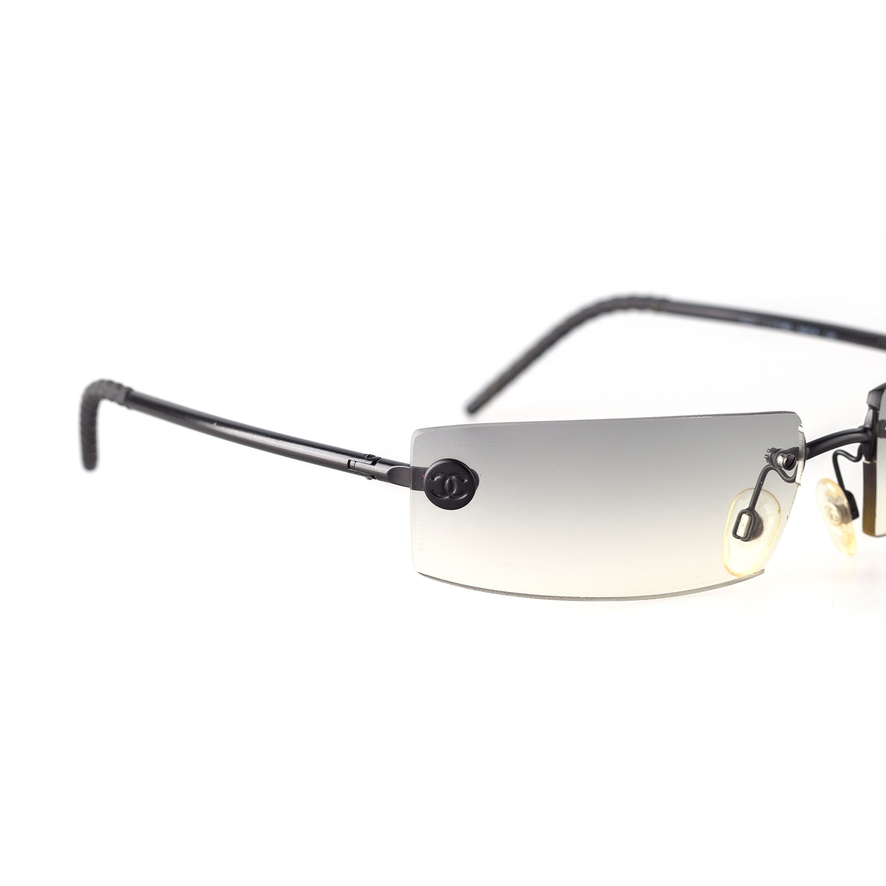 Chanel Chanel 4047 C 170/8G Vintage Rectangle Rimless Sunglasses Size ONE SIZE - 3 Thumbnail