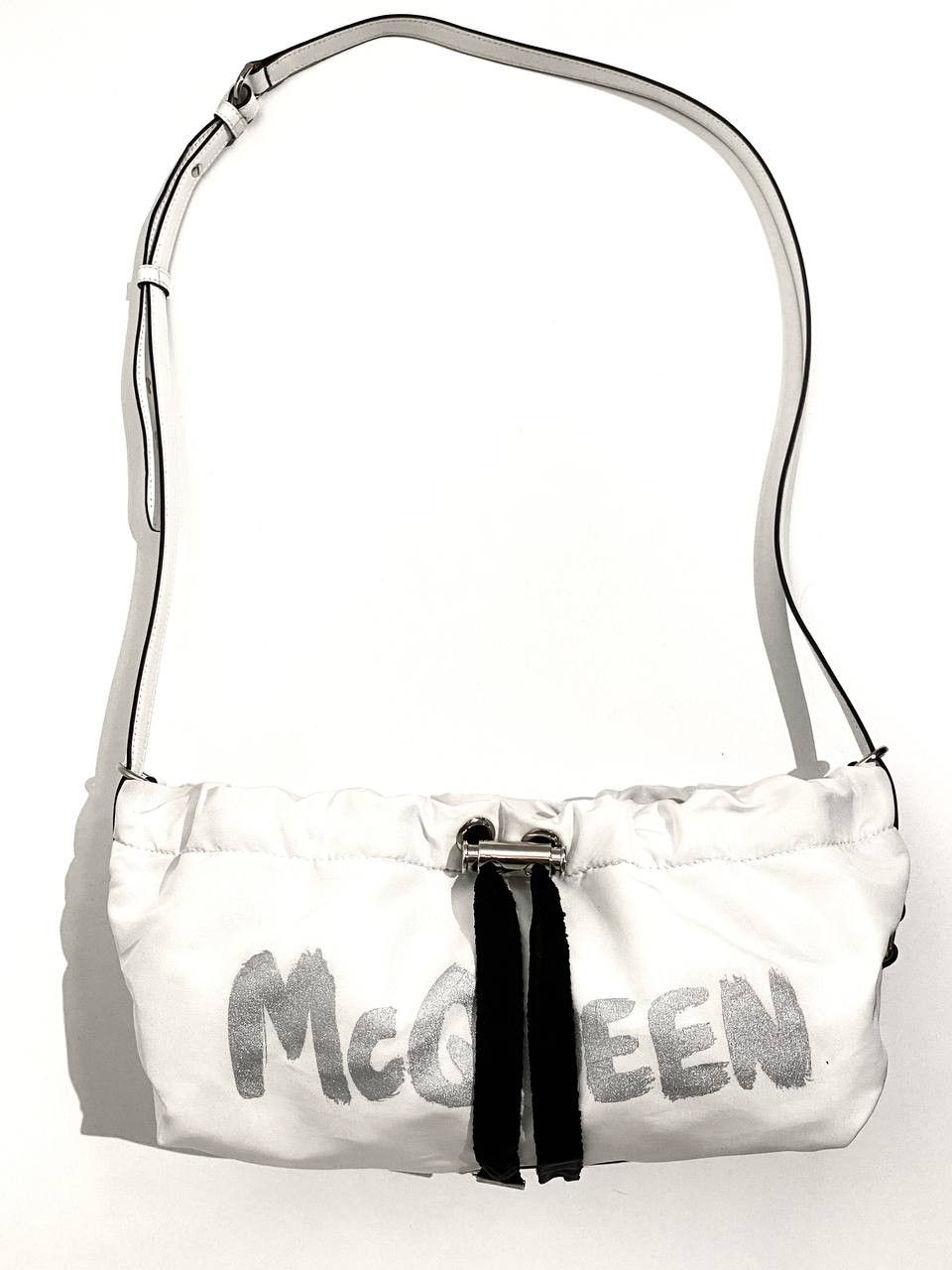 Alexander McQueen Alexander McQueen MCQ Logo The Bundle Crossbody Shoulder Bag Size ONE SIZE - 2 Thumbnail