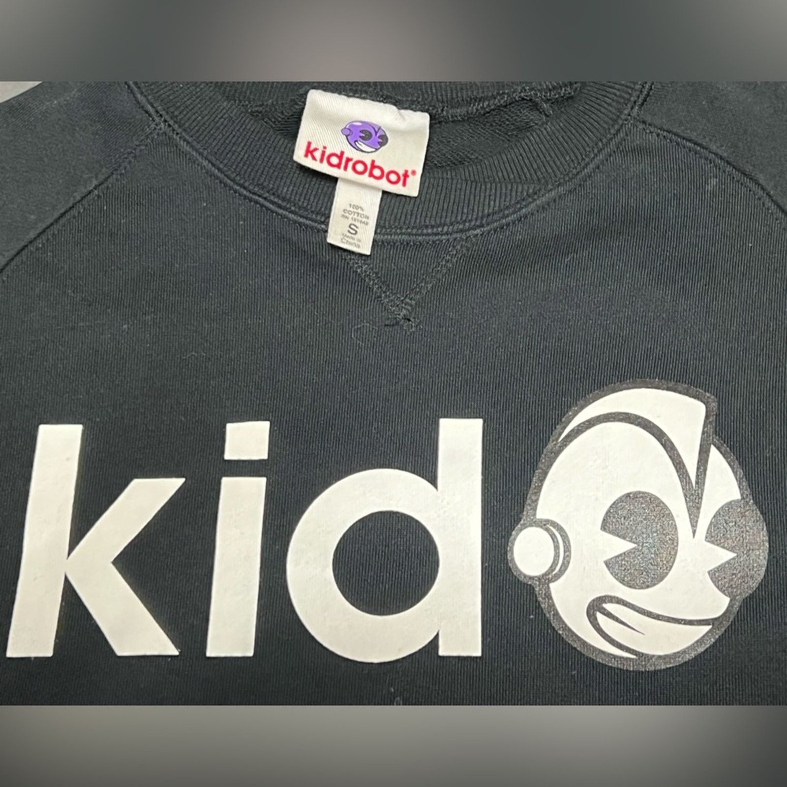 Kid Robot Kidrobot Men’s Small Black Long Sleeve Crewneck Cotton Rare Size US S / EU 44-46 / 1 - 3 Thumbnail