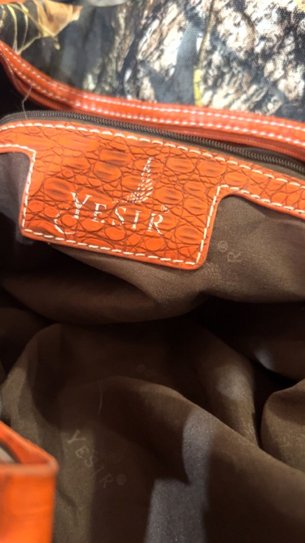 The Unbranded Brand Women's Unbranded Brown Croc-Embossed Crossbody Bag, One Siz Size ONE SIZE - 7 Thumbnail