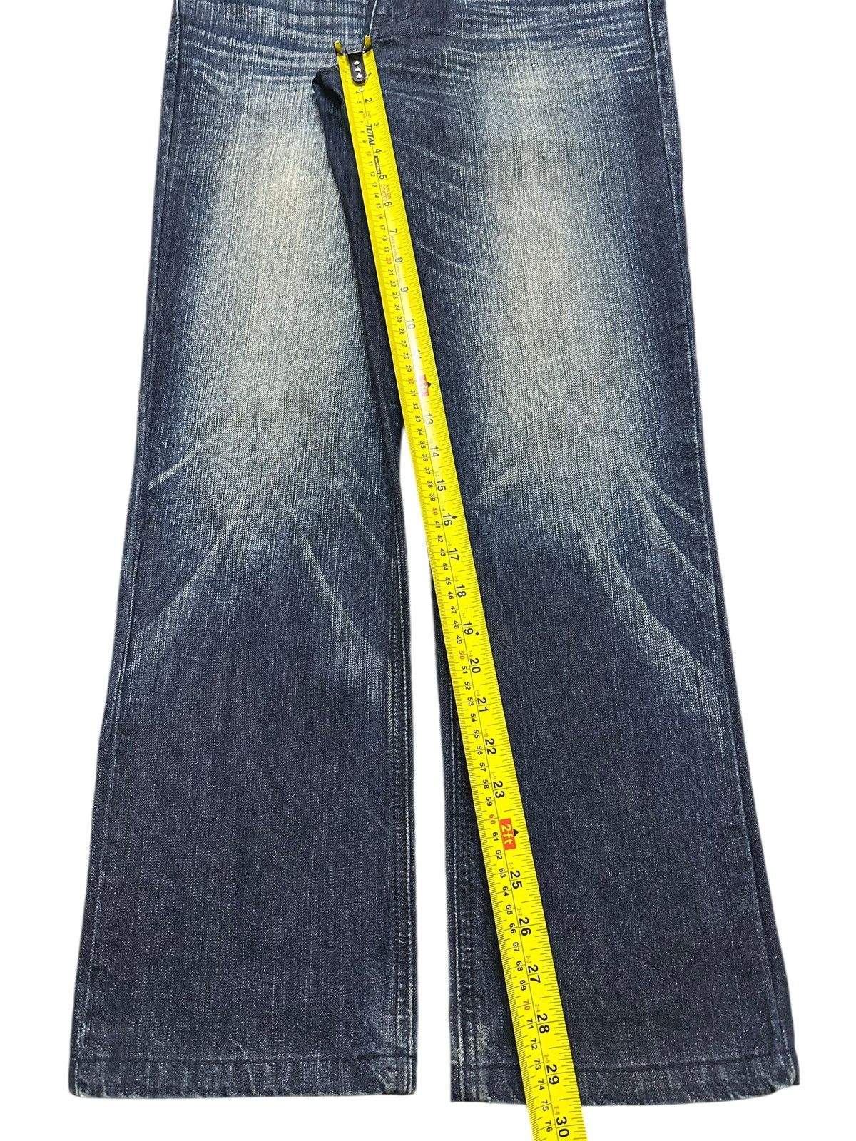 Edwin Exclusive Vintage Edwin XV Faded Wash Whisker Clawmark Style Size US 31 - 12 Thumbnail