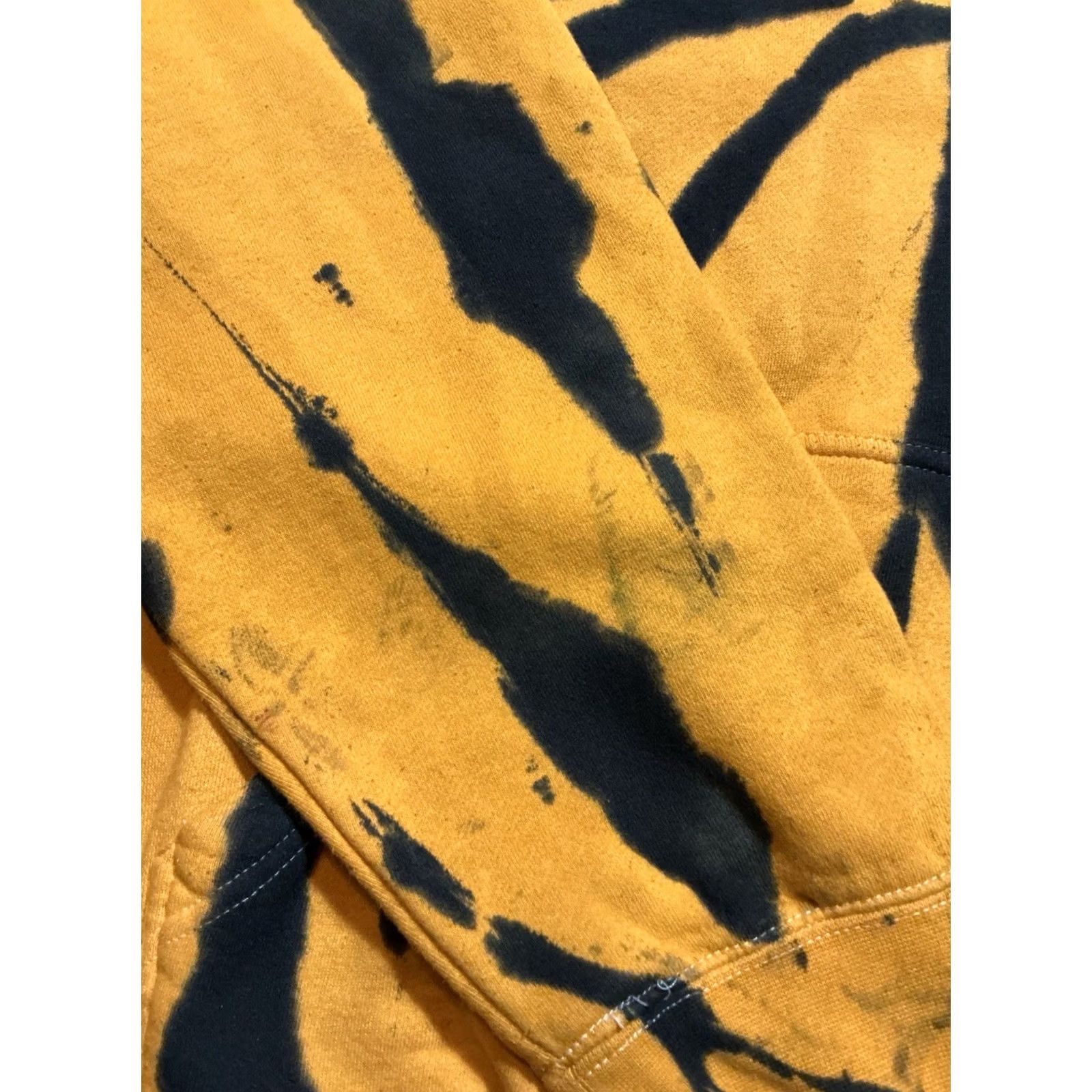 Hypland VINTAGE Hypland X Naruto Hoodie XL Pullover Black Yellow Tie Dye Fleece Anime Mens Hooded Shirt 60 Chest 28 Shoulder to Hem Size US XL / EU 56 / 4 - 7 Thumbnail