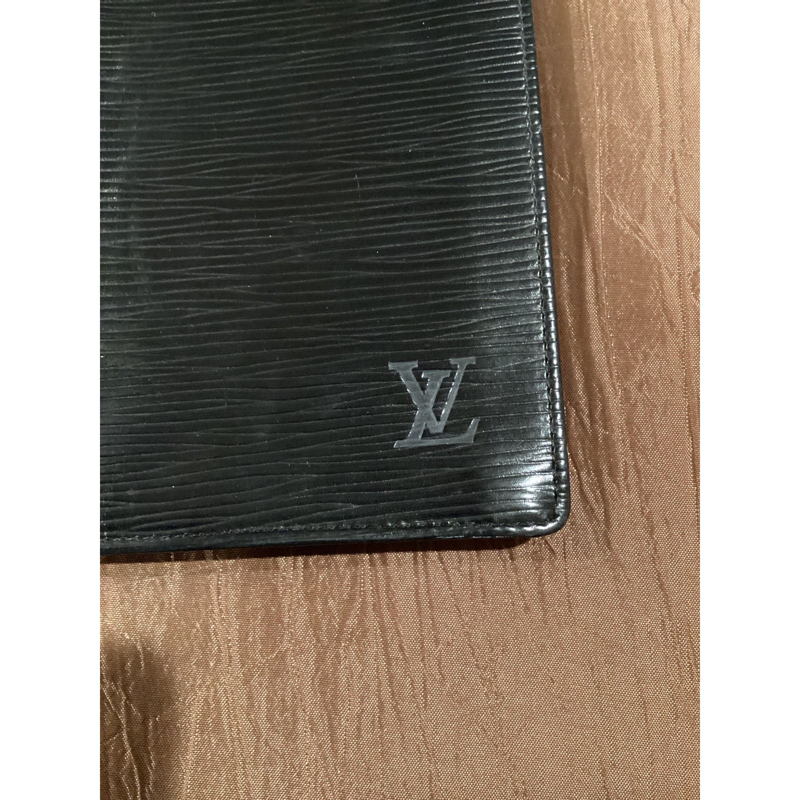 Louis Vuitton Louis Vuitton black epi long wallet bifold Size ONE SIZE - 5 Thumbnail