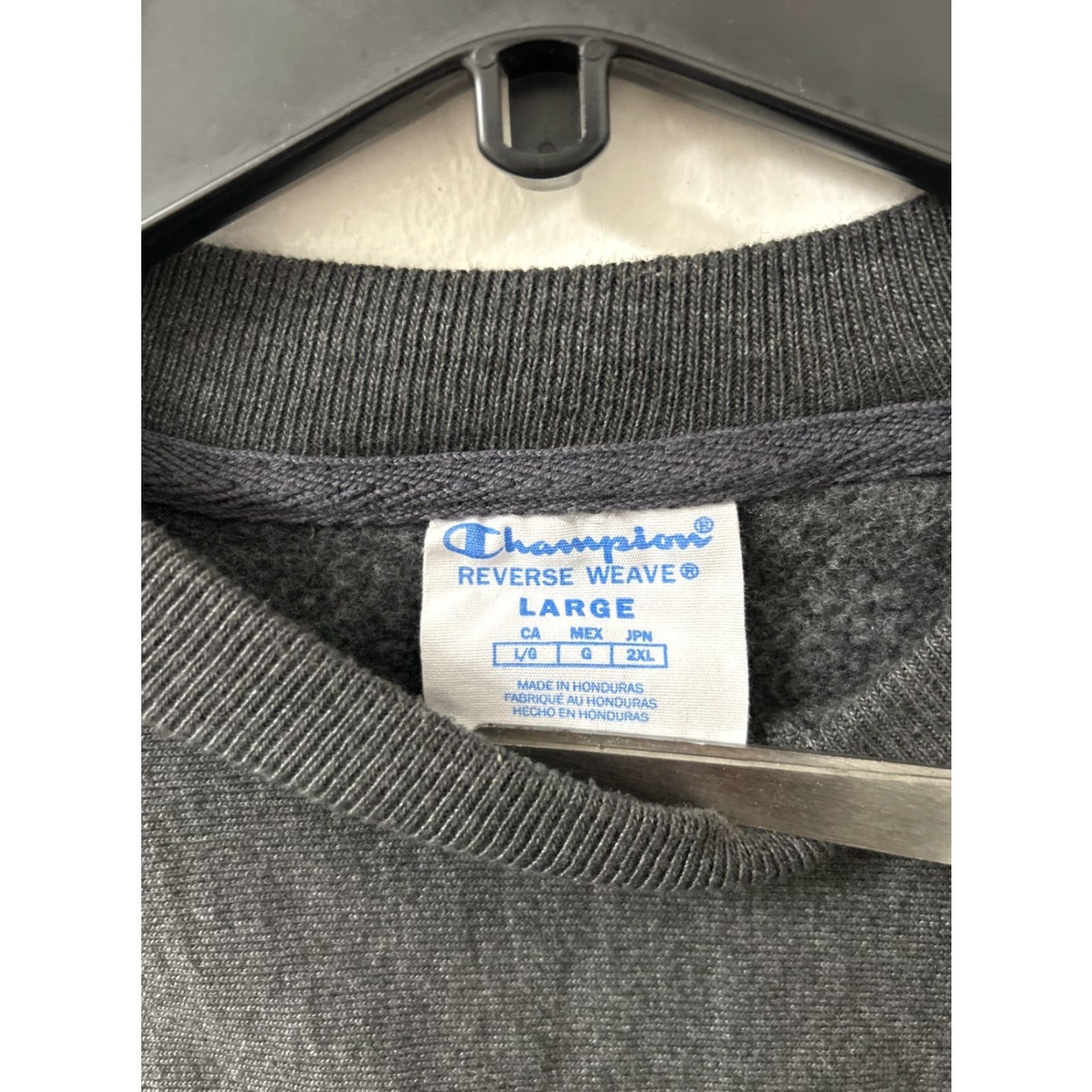 Champion Champion Reverse Weave Crewneck Sweatshirt Mens Large Gray Logo Pullover Sweater Heavyweight Time Theme: 90s Size US L / EU 52-54 / 3 - 5 Thumbnail