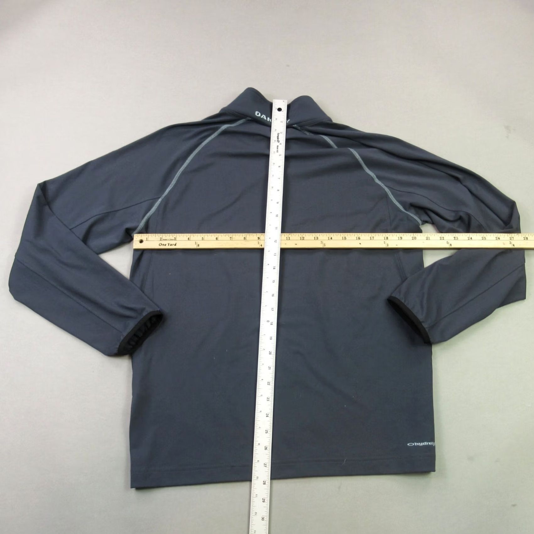 Oakley Oakley Pullover Mens S Long Sleeve 1/4 Zip Casual Lightweight Gray Stretch Size US S / EU 44-46 / 1 - 5 Thumbnail
