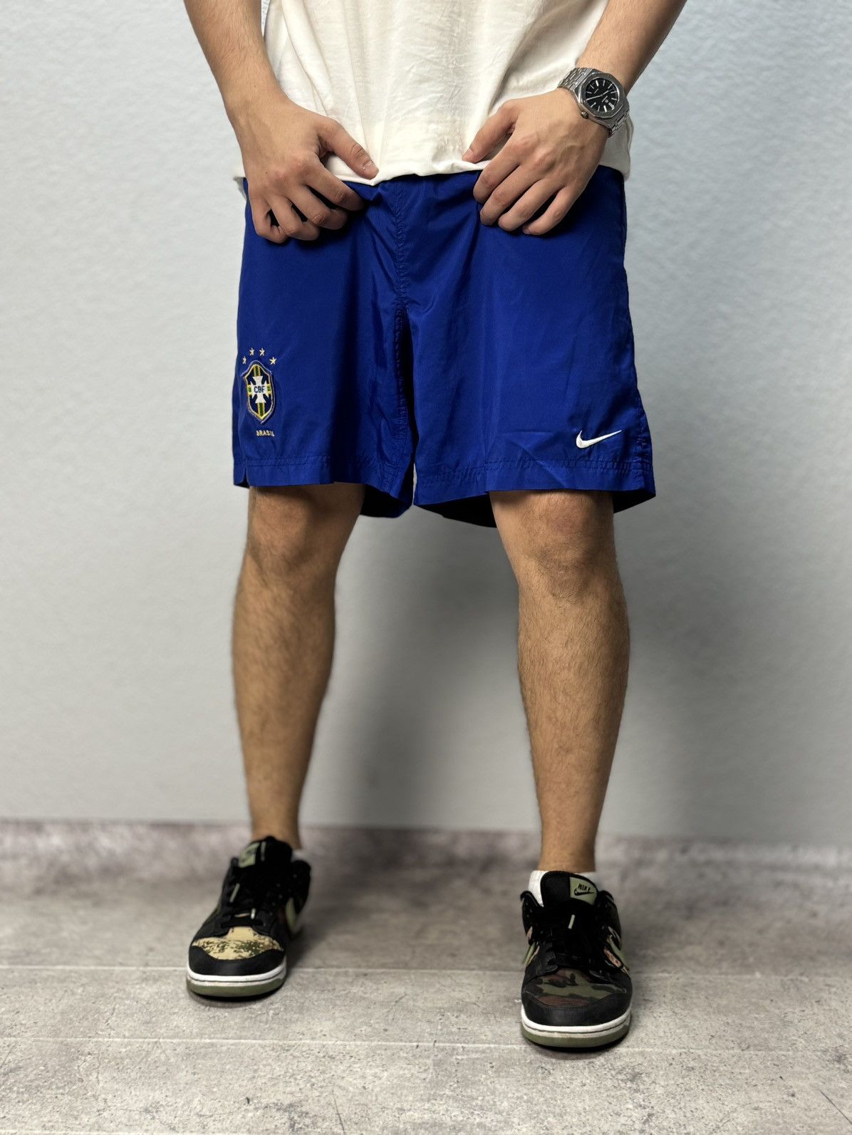 Nike Vintage Nike Brazil Shorts Neymar Umbro Messi Jersey Y2K Size US 32 / EU 48 - 3 Thumbnail