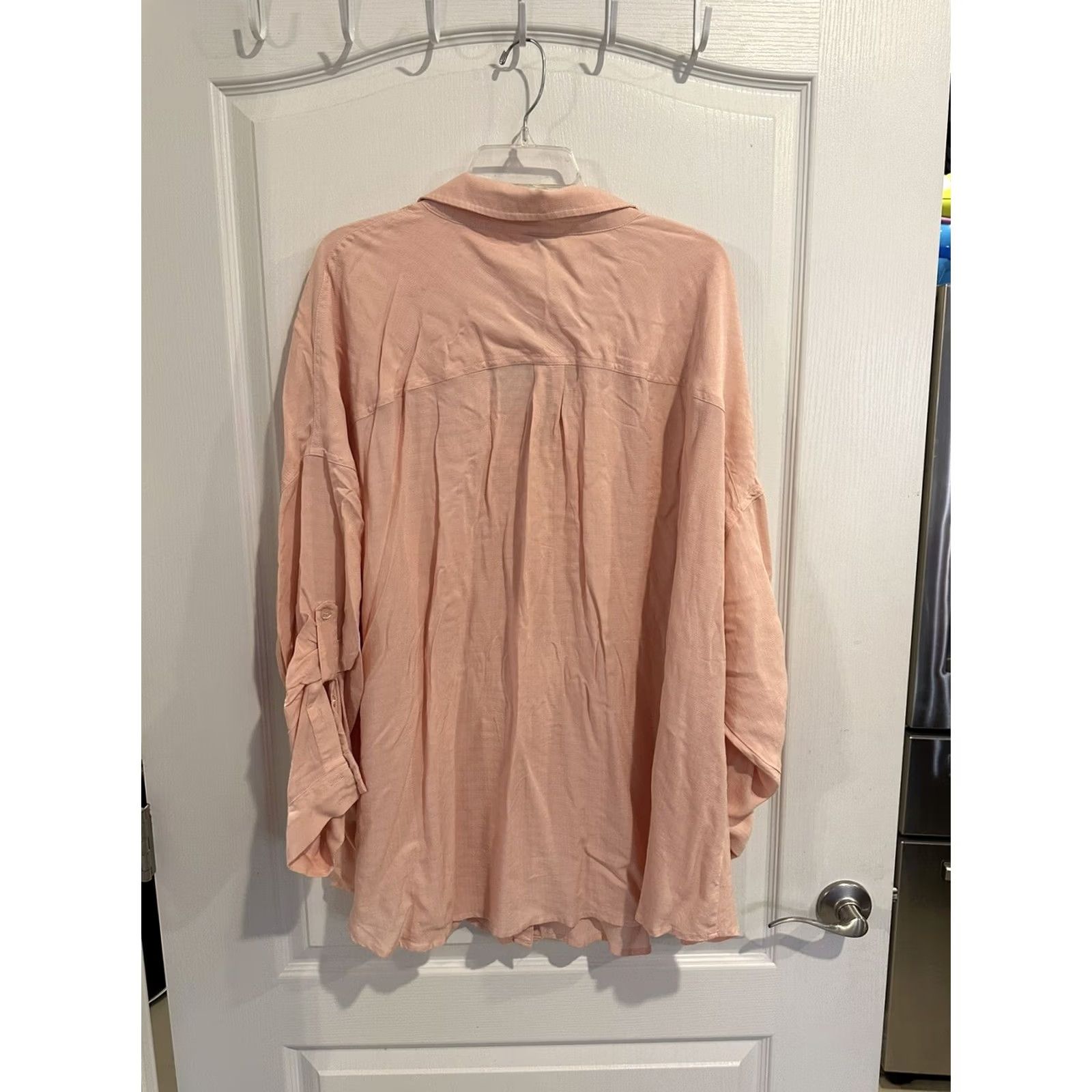 Torrid Torrid Drop Shoulder button front shirt light pink Plus 4X NWT Blouse Womens pink 4X Torrid Shirt Size XXL / US 16-18 / IT 52-54 - 4 Thumbnail